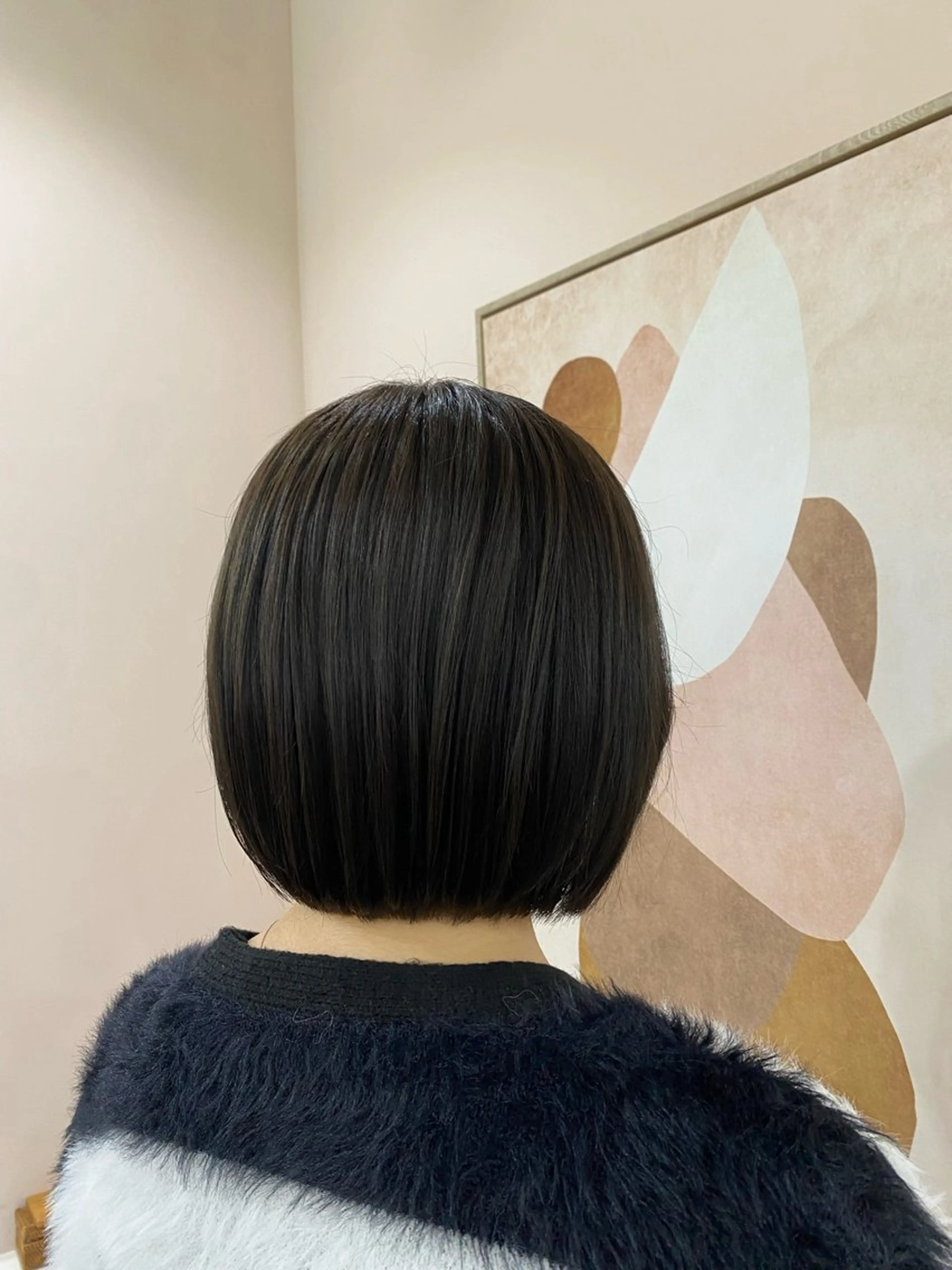 カラー 黒髪 透明感カラー 君島 花楓のヘアスタイル