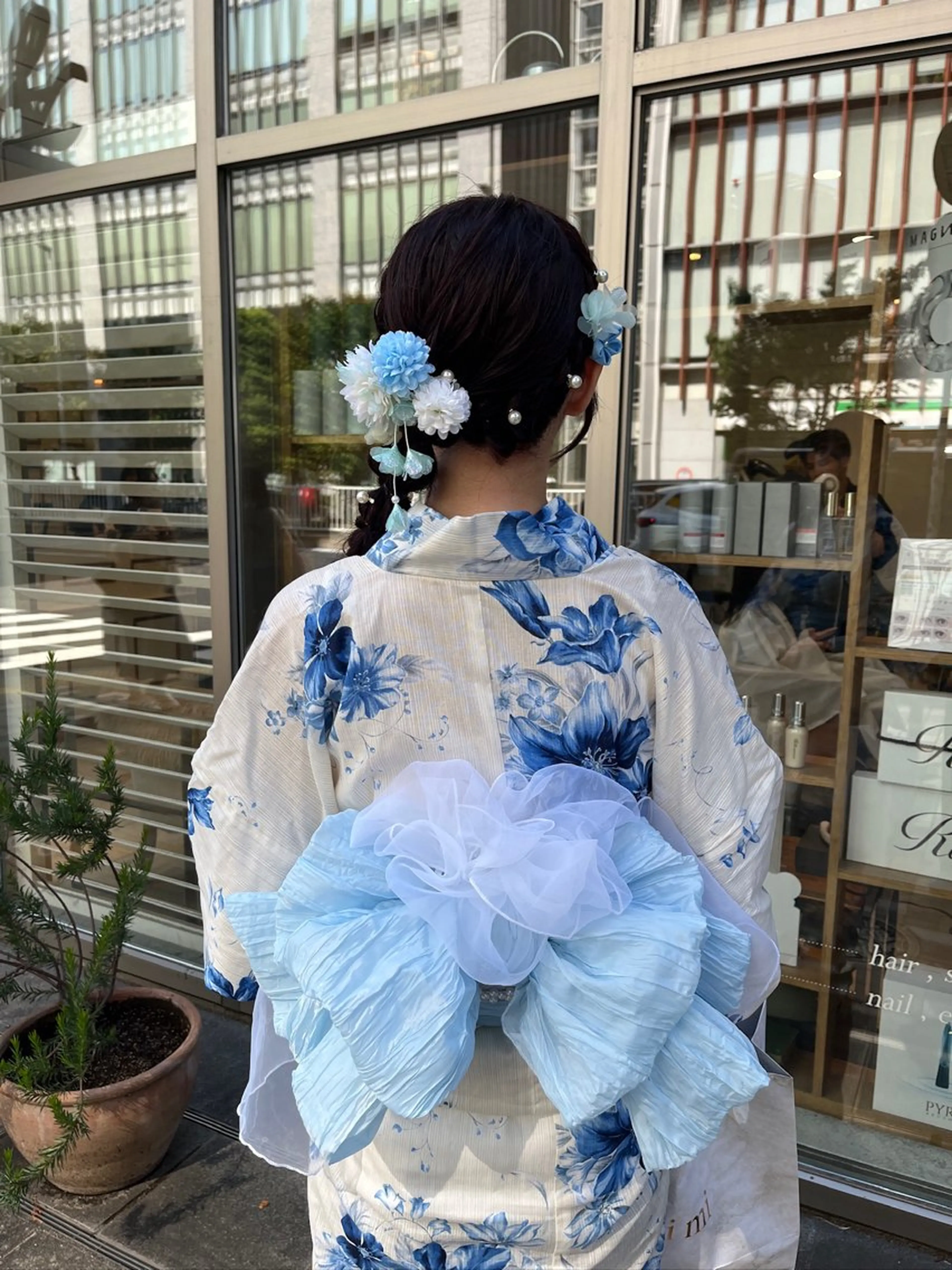 ヘアアレンジ Miwa🦋渋谷/ 透明感カラー/セットのヘアスタイル