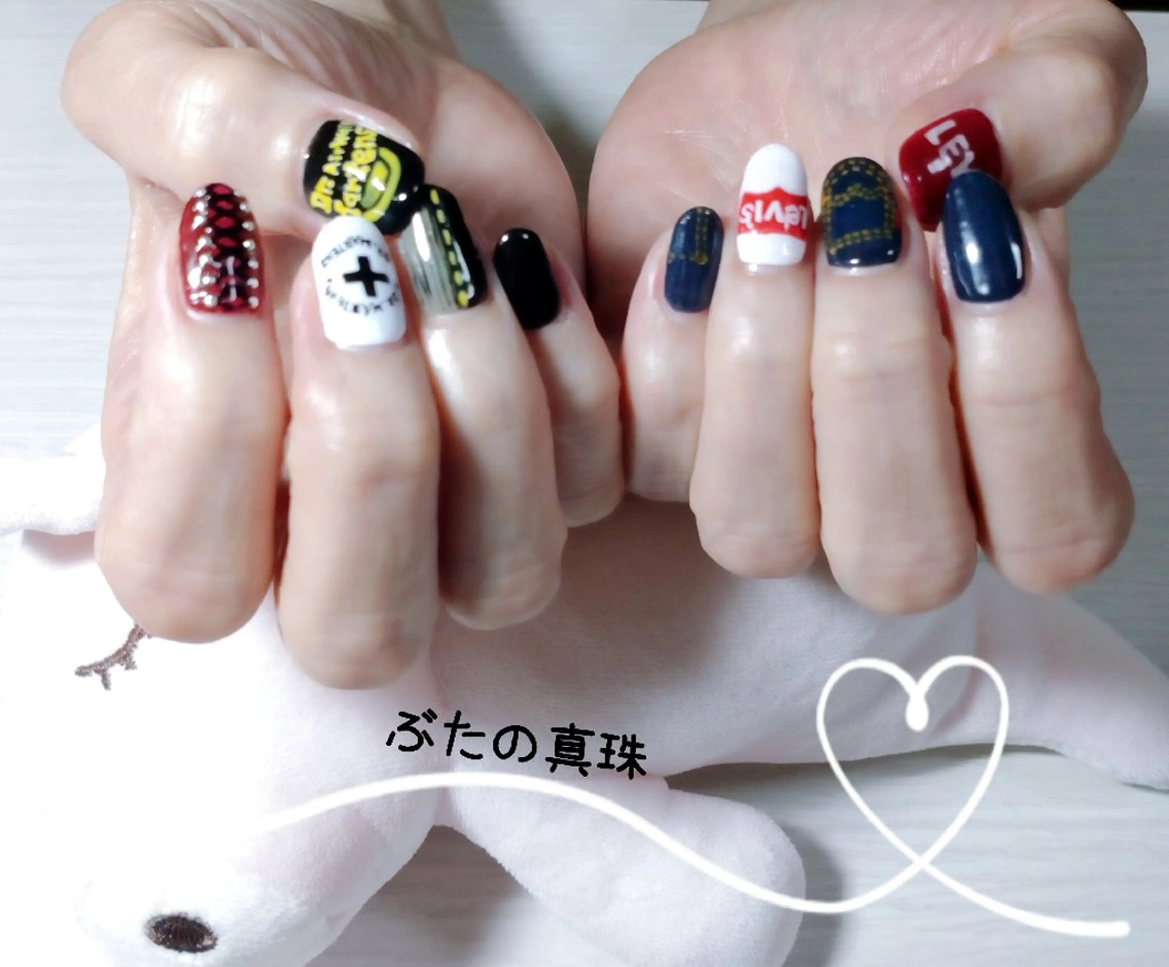 ネイル ハンドネイル 林 珠里のネイルデザイン