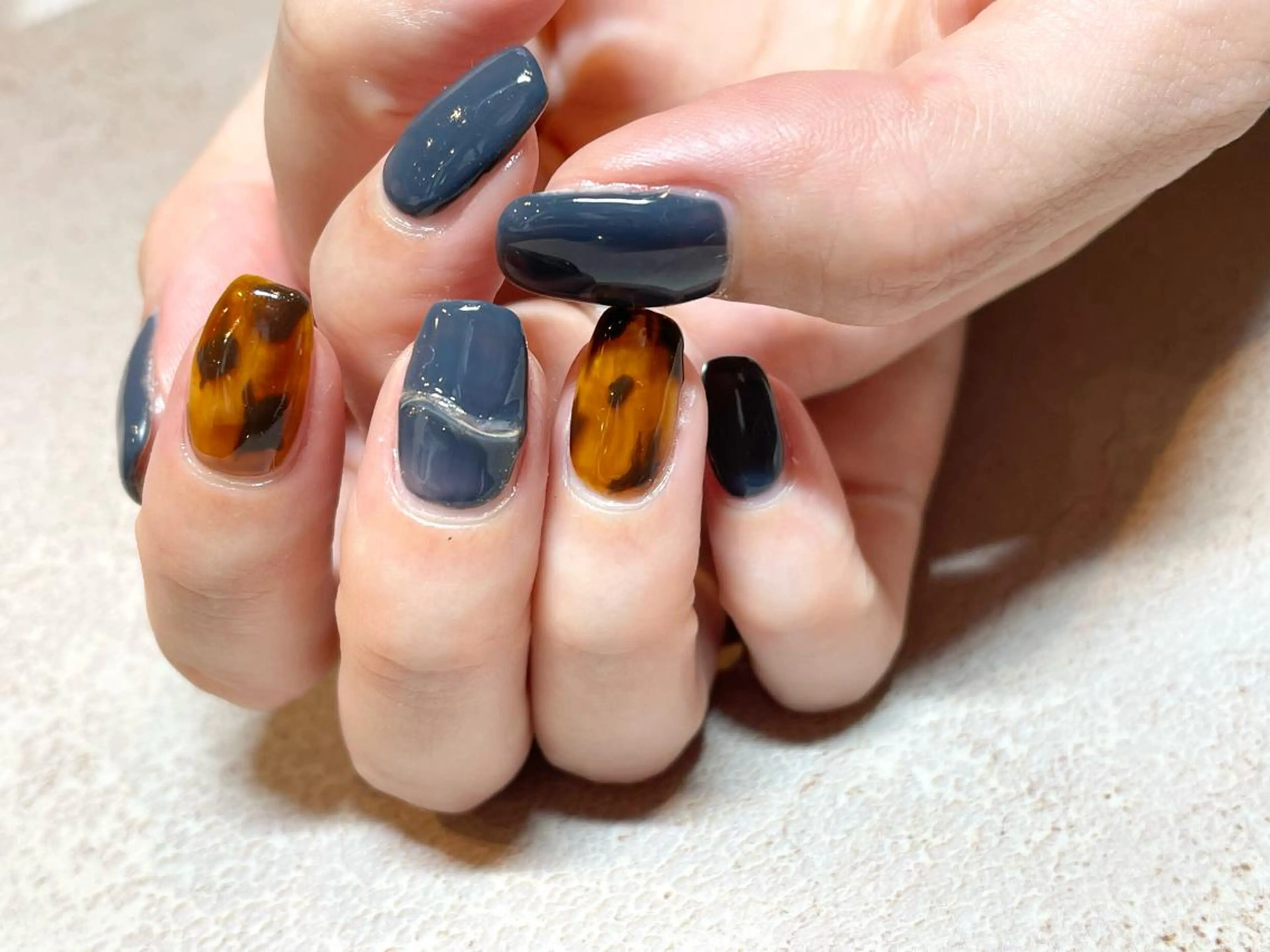 ミディアム y. salonのマツエク・マツパデザイン