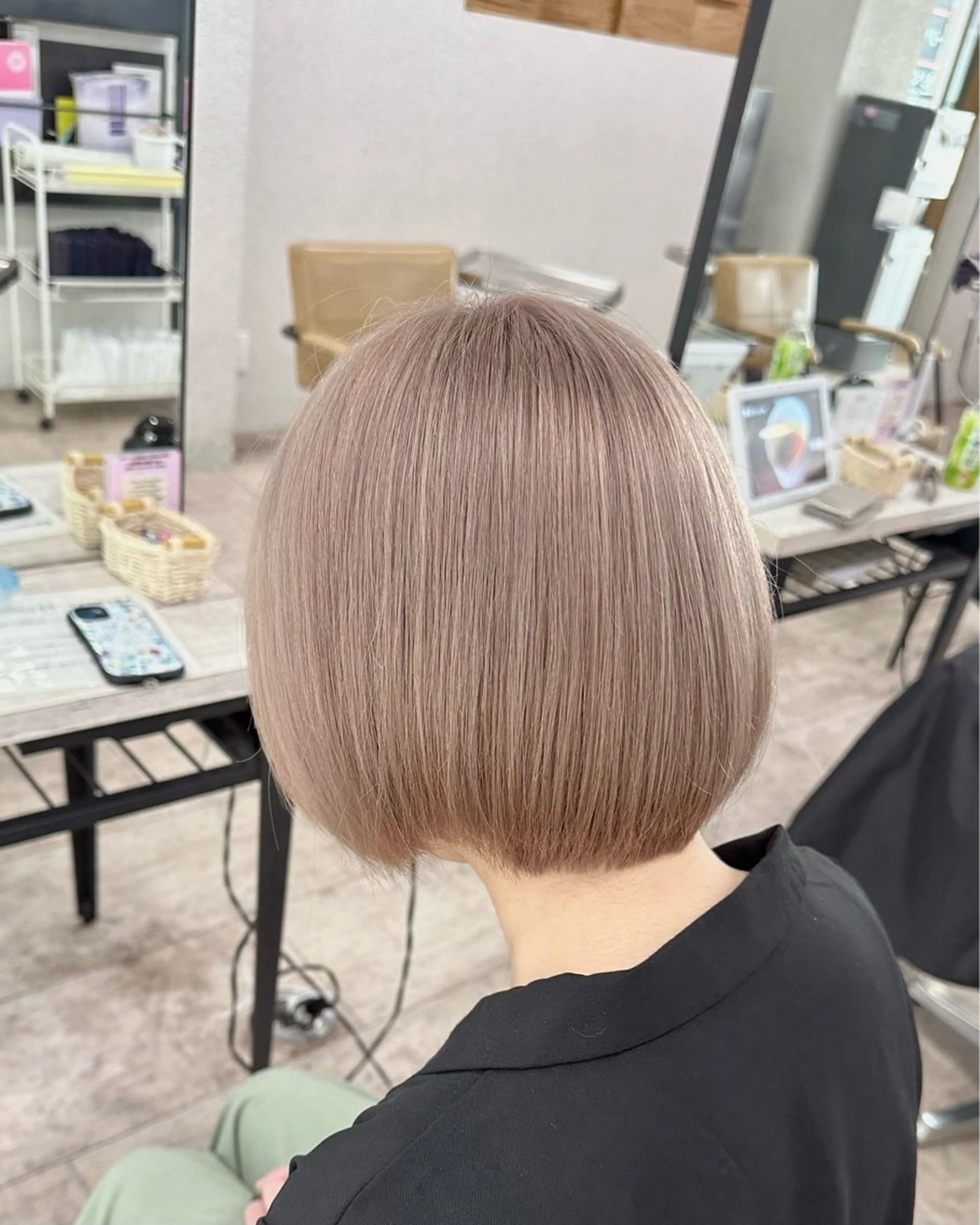 ショート ヘアカラー トリートメント 🦄ハイトーンカラー 🦄まるおしょうのヘアスタイル