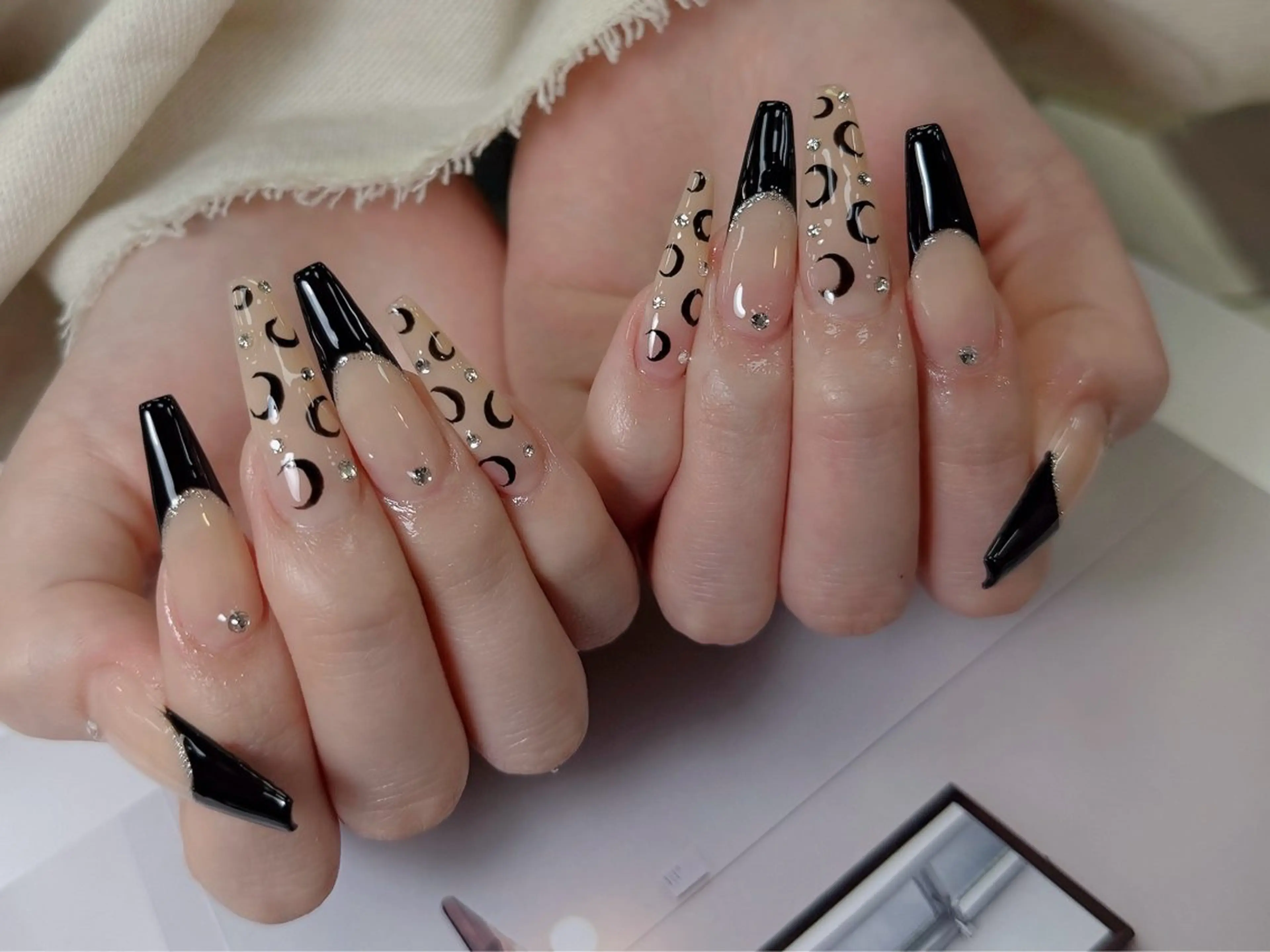 ネイル ハンドネイル Mira Nail Studioのネイルデザイン