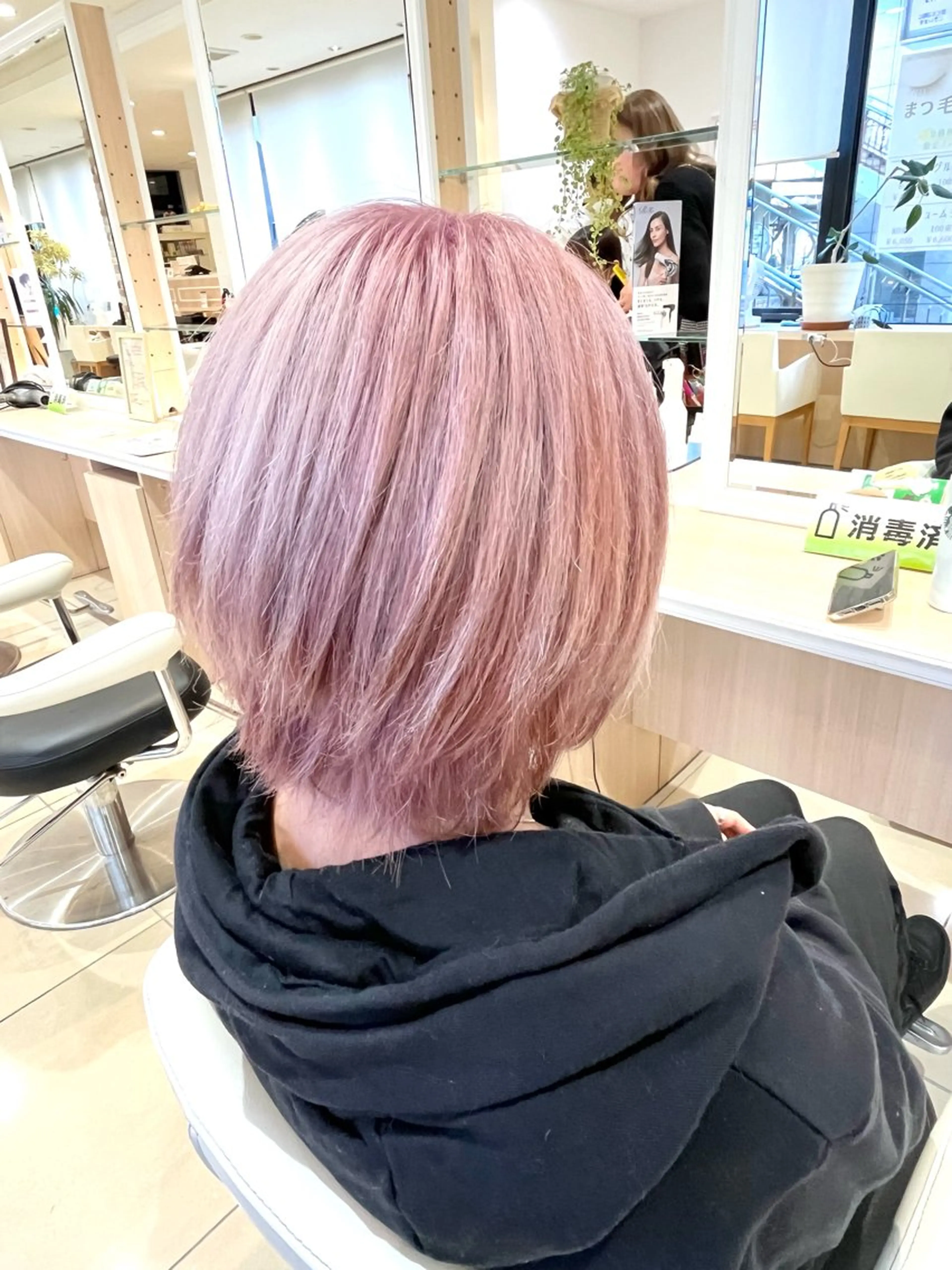 カラー 神吉 京介のヘアスタイル