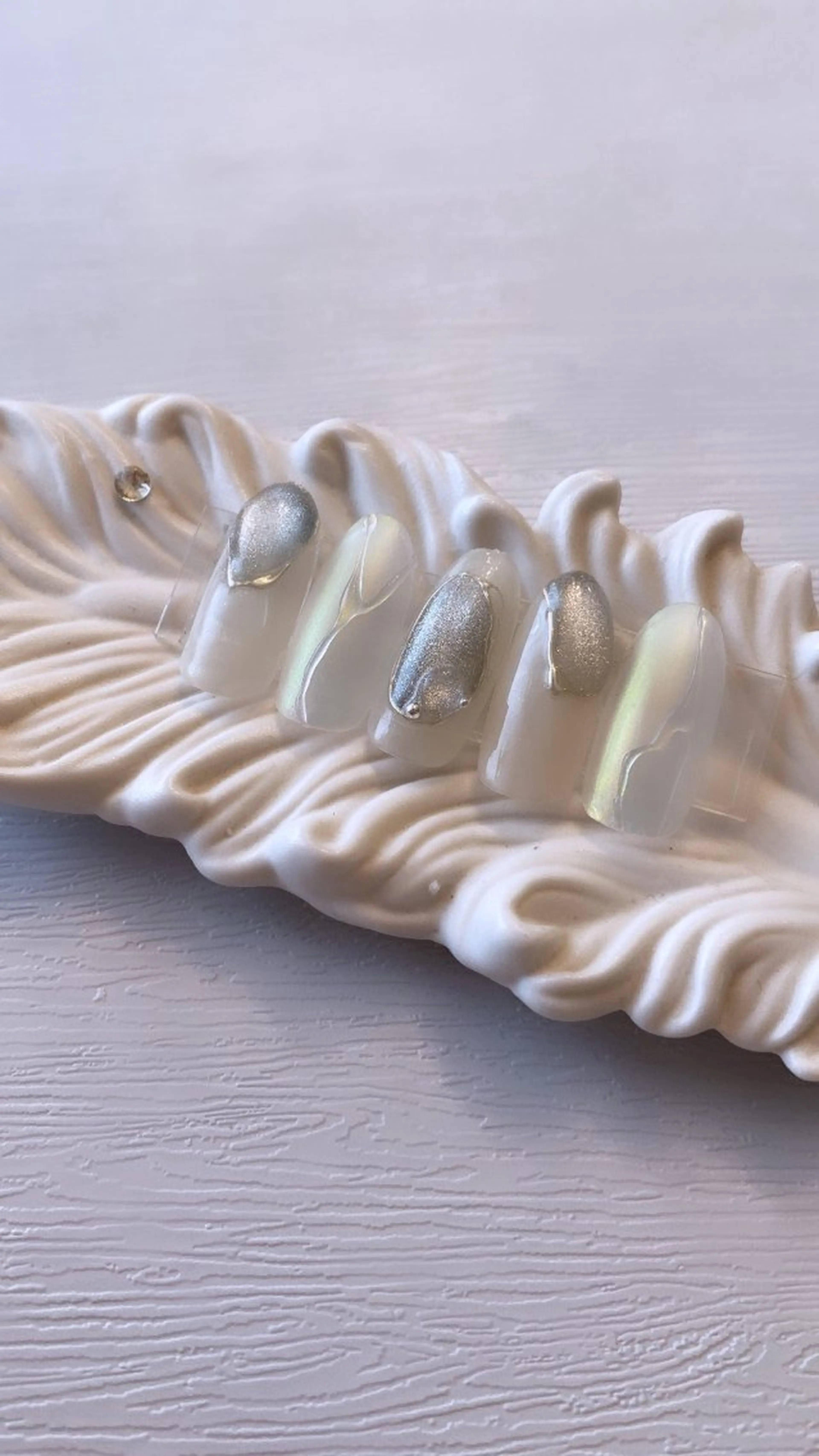 ネイル crystal ⭐︎ colorのネイルデザイン