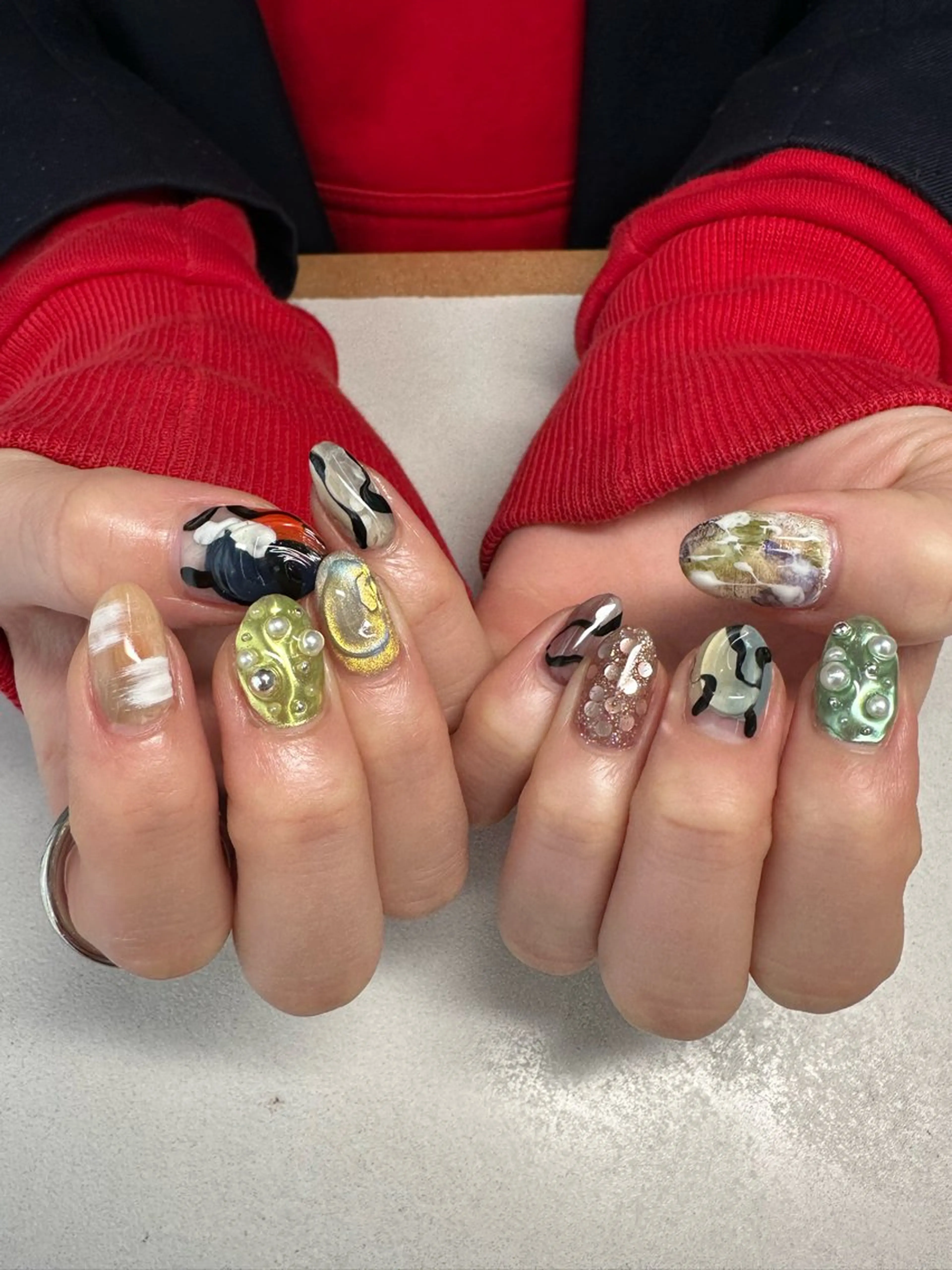 ネイル アートネイル グリーン ミラーネイル 春ネイル Kaede *LUFTのネイルデザイン