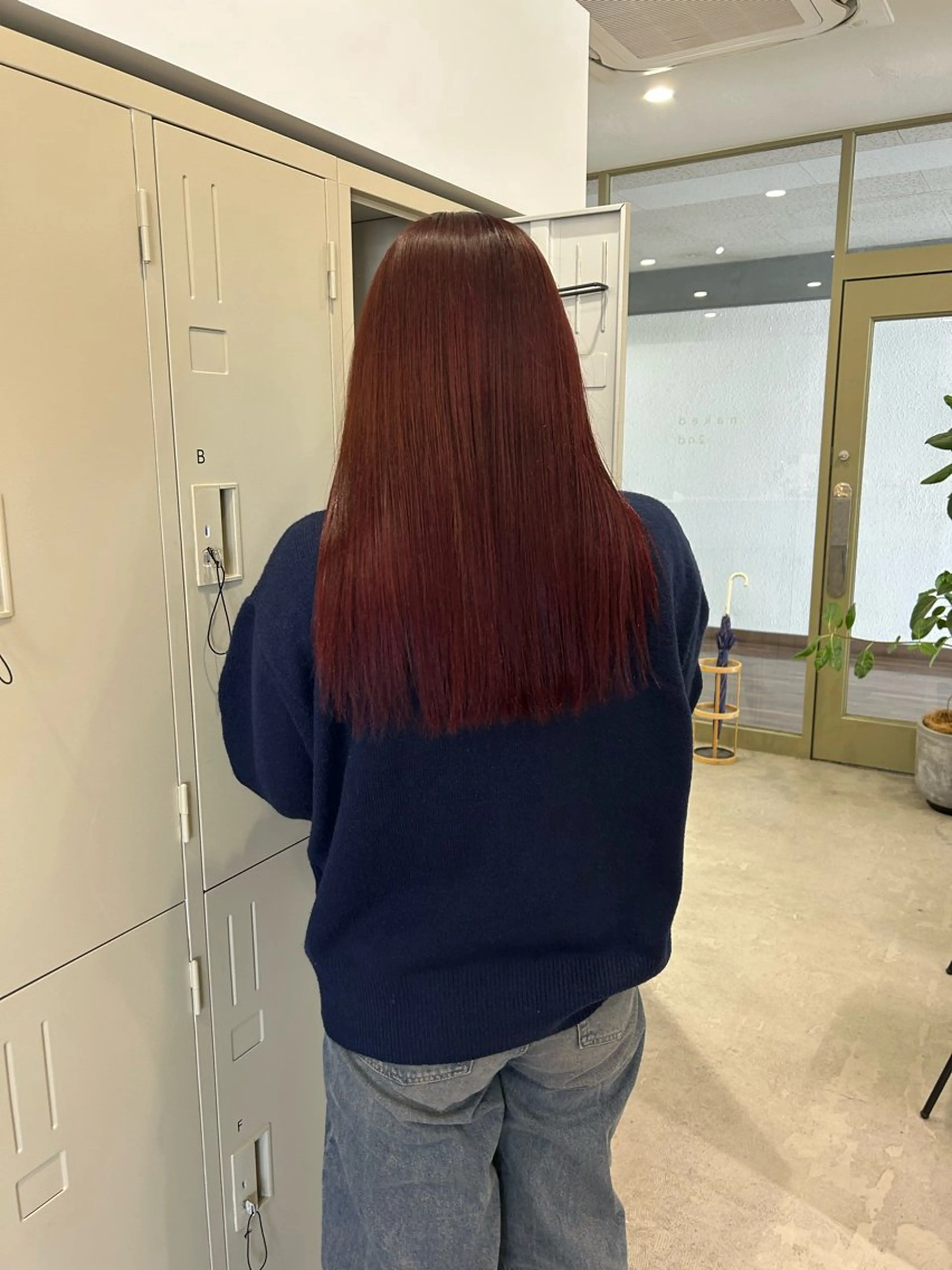 セミロング カラー ブリーチ ダブルカラー ブリーチなしカラー ashiato mizukiのヘアスタイル