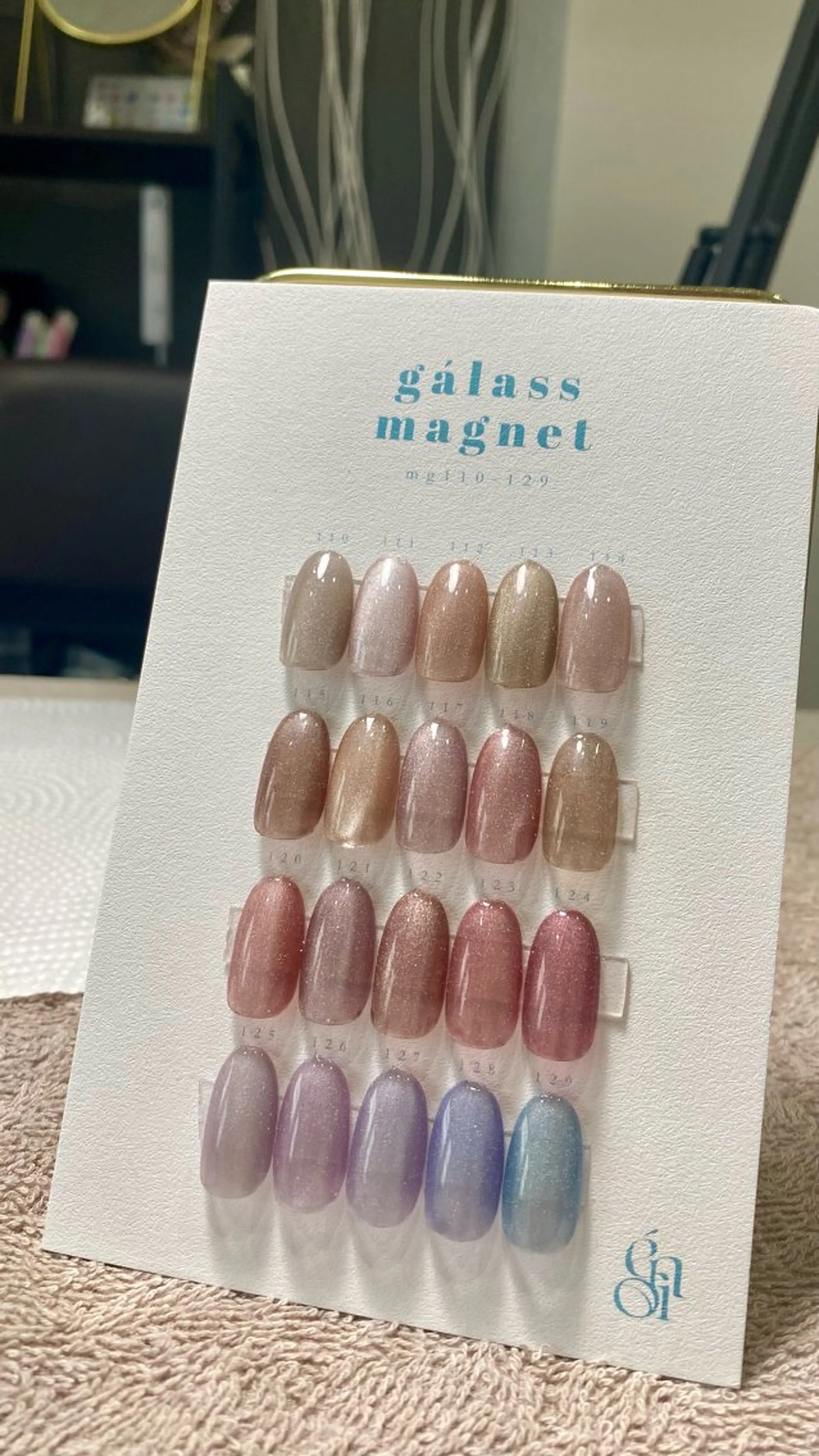 ネイル ハンドネイル ネイルサロン《シア》 市木 佑実のネイルデザイン