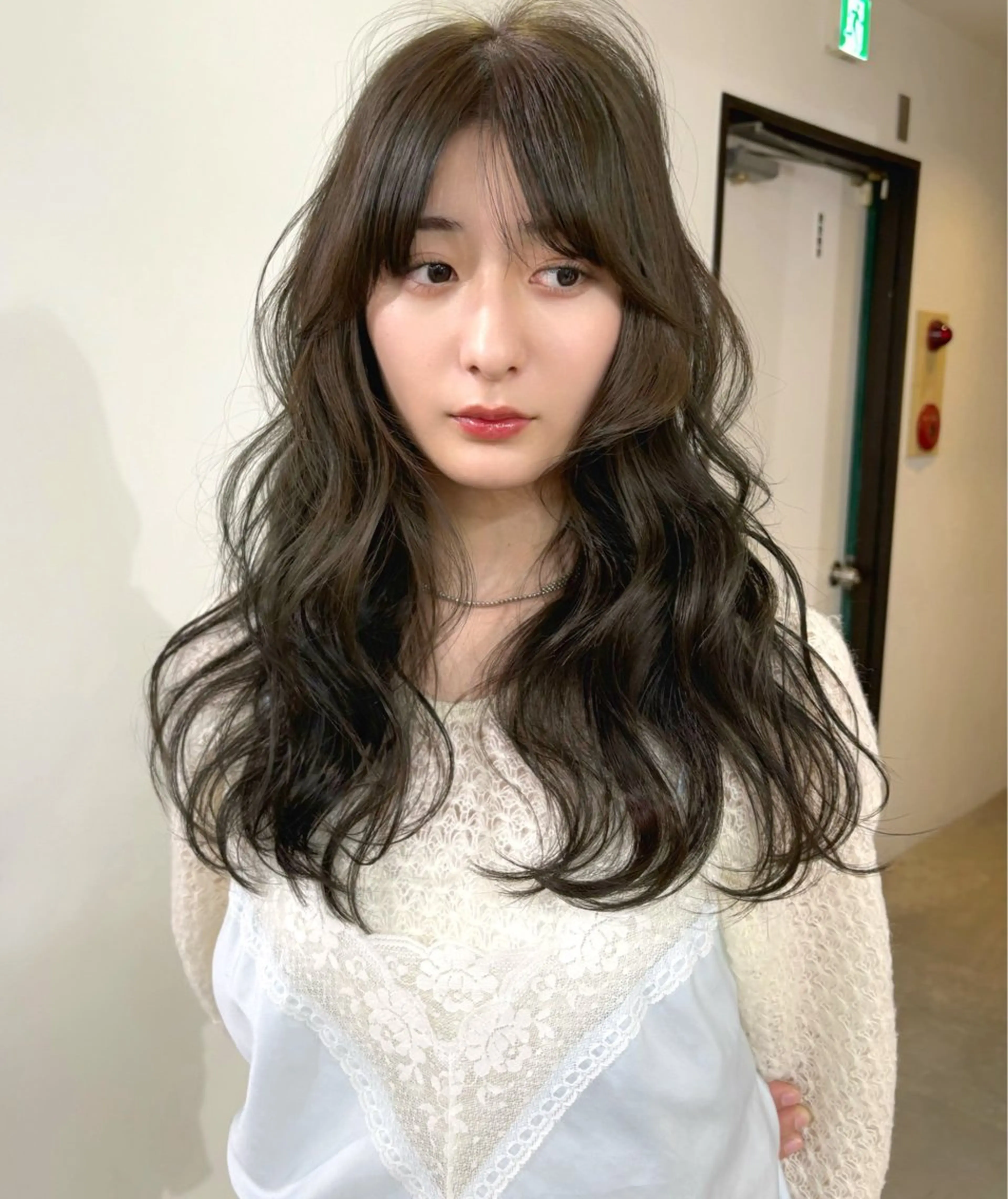 ロング カラー ベージュカラー ブリーチ 透明感カラー ダブルカラー ブリーチなしカラー カット ヘアカラー mizuki/ピンク ベージュ.レイヤーのヘアスタイル