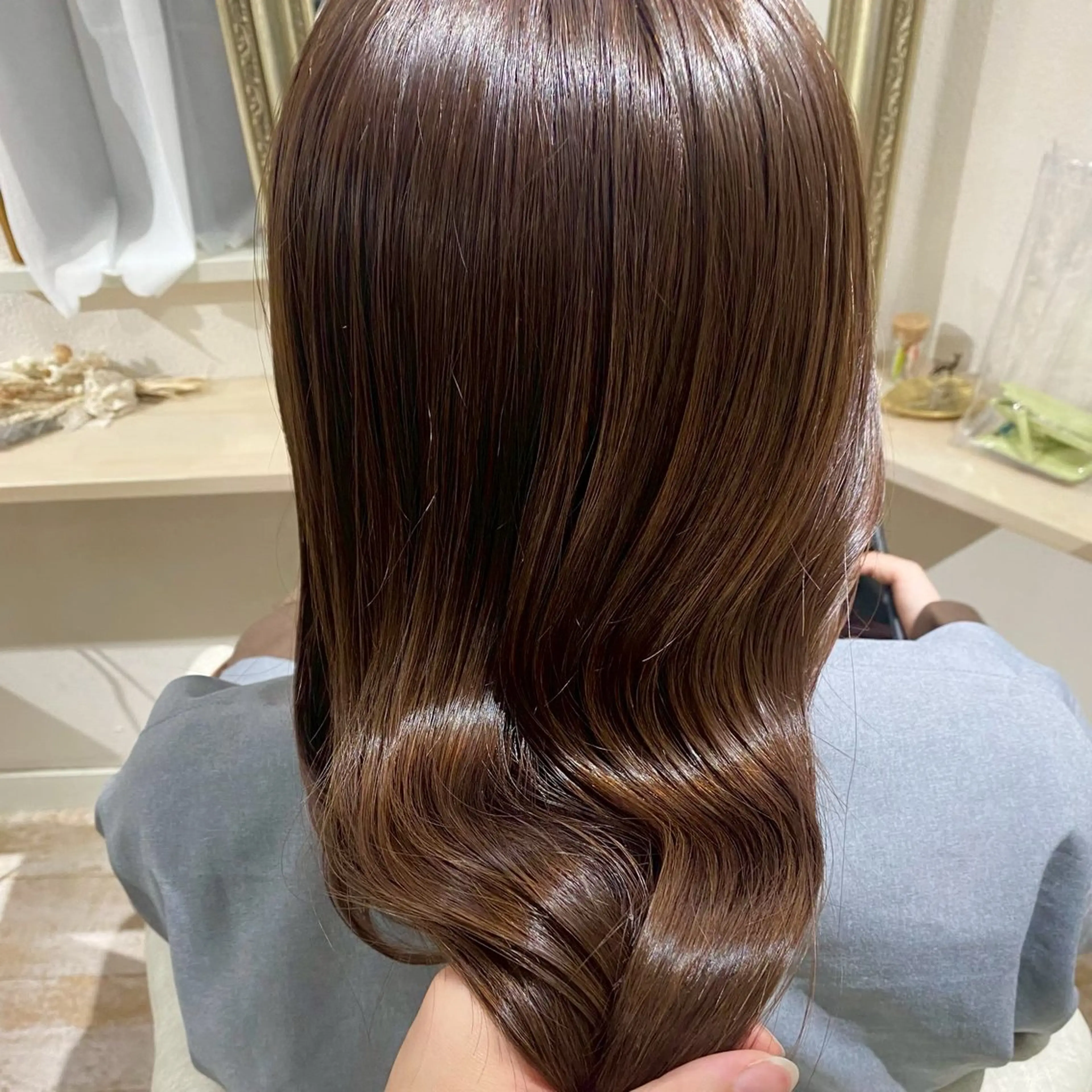 ロング カラー 縮毛矯正 山本 優音のヘアスタイル