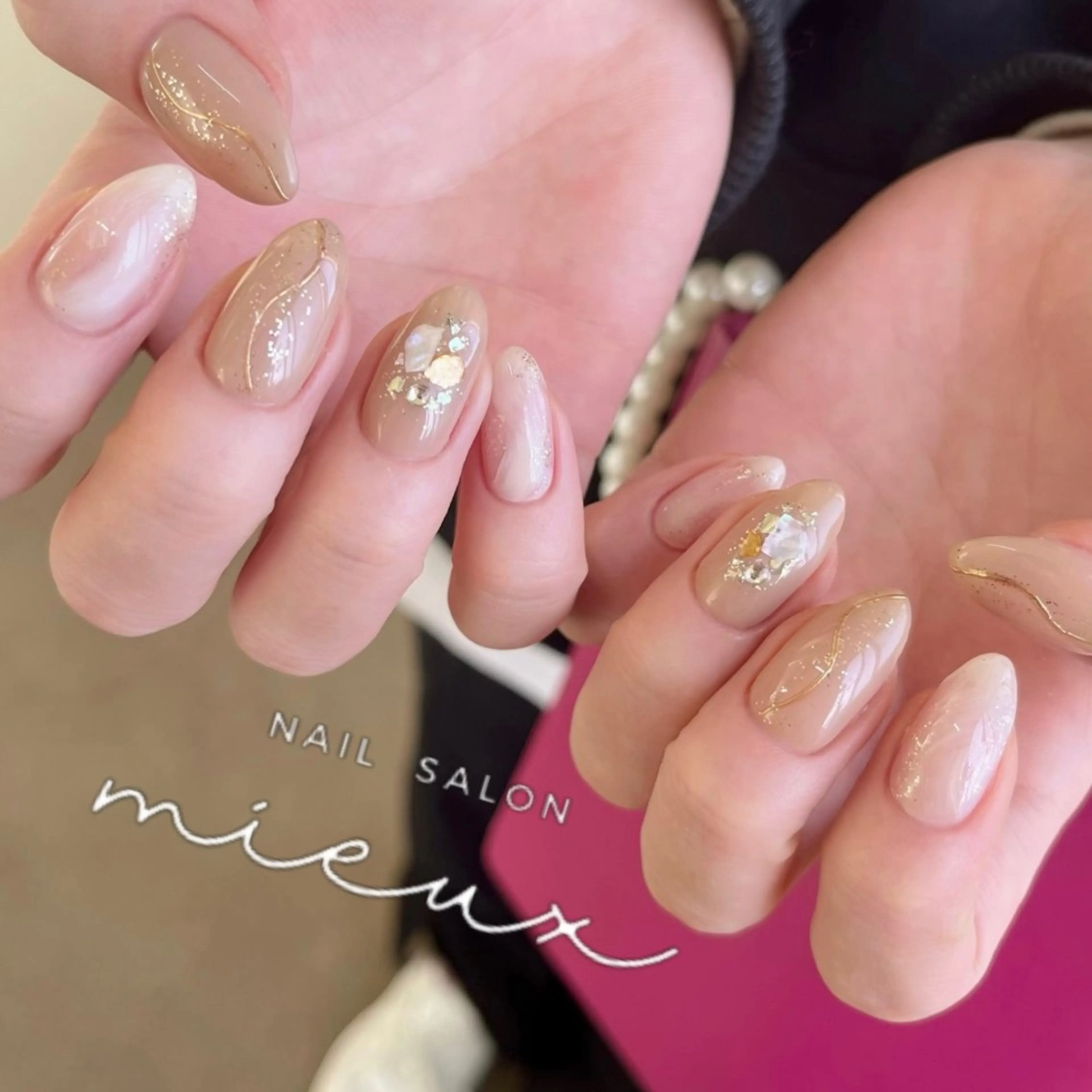 ネイル ラメ(グリッター) ミラーネイル ハンドネイル nailsalon mieuxのネイルデザイン