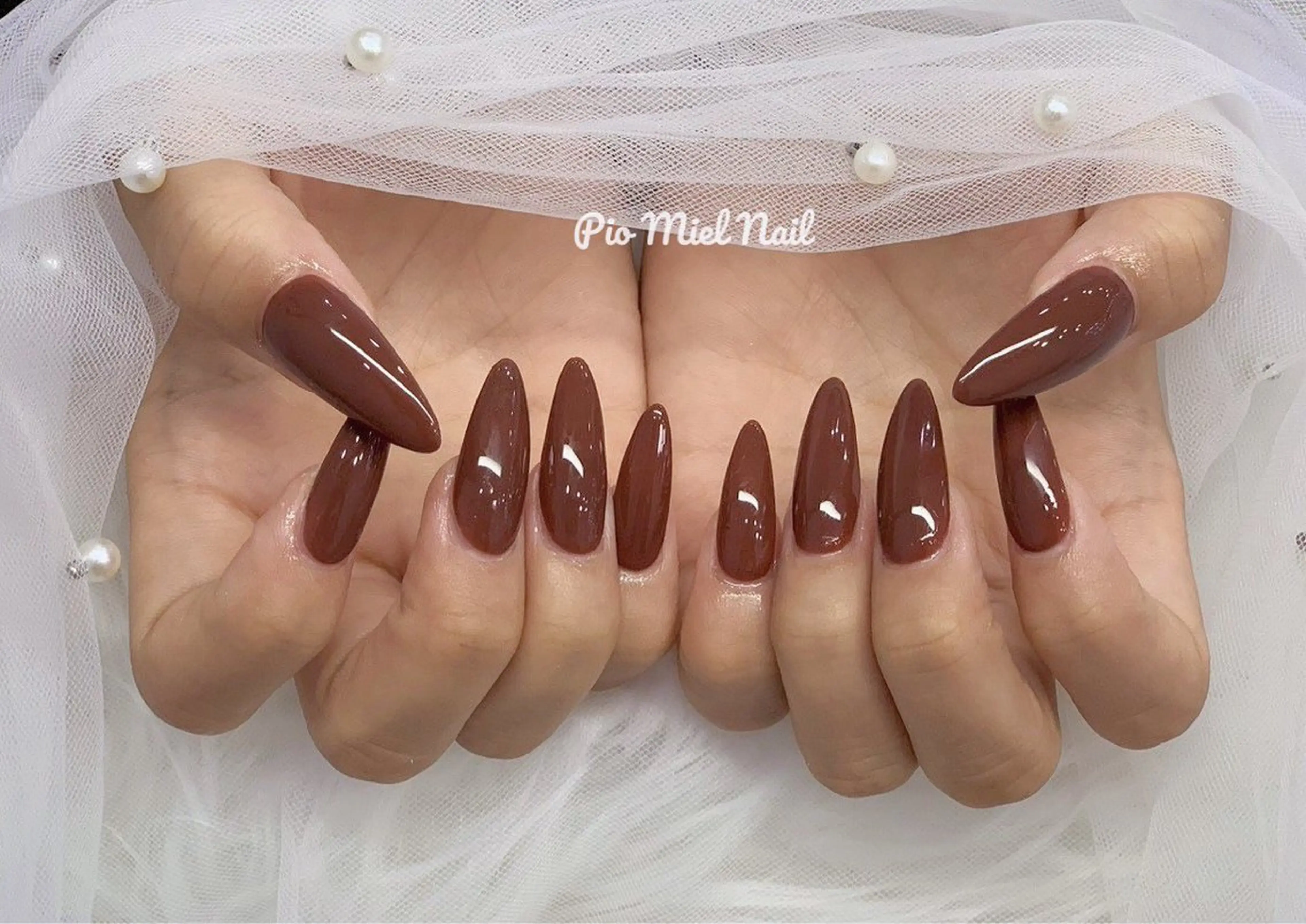 ネイル ブラウン ジェルネイル オフィスネイル ワンカラーネイル パラジェル ハンドネイル HANA 長さだしのネイルデザイン
