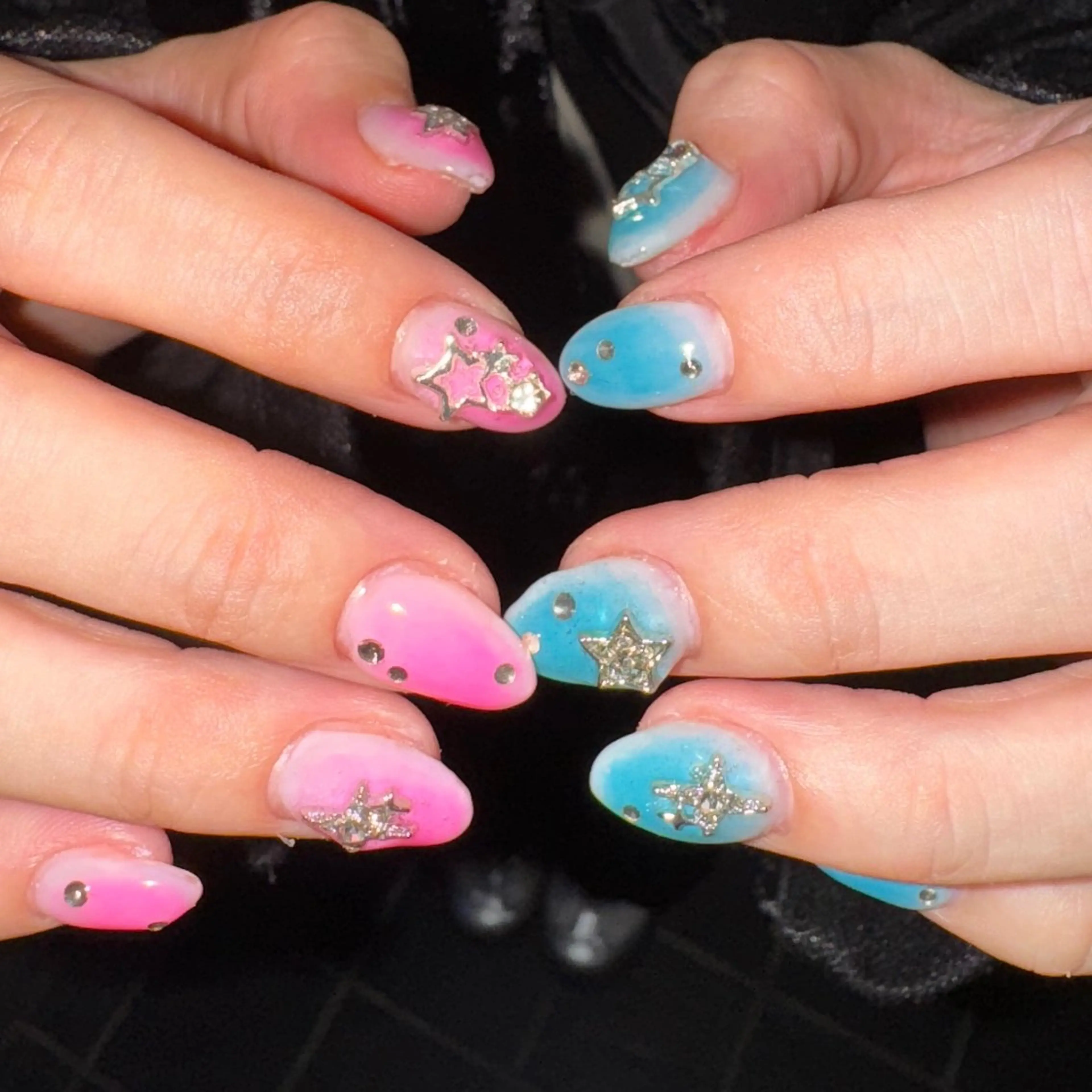 ネイル こゆび /中崎町ネイル🌟のネイルデザイン