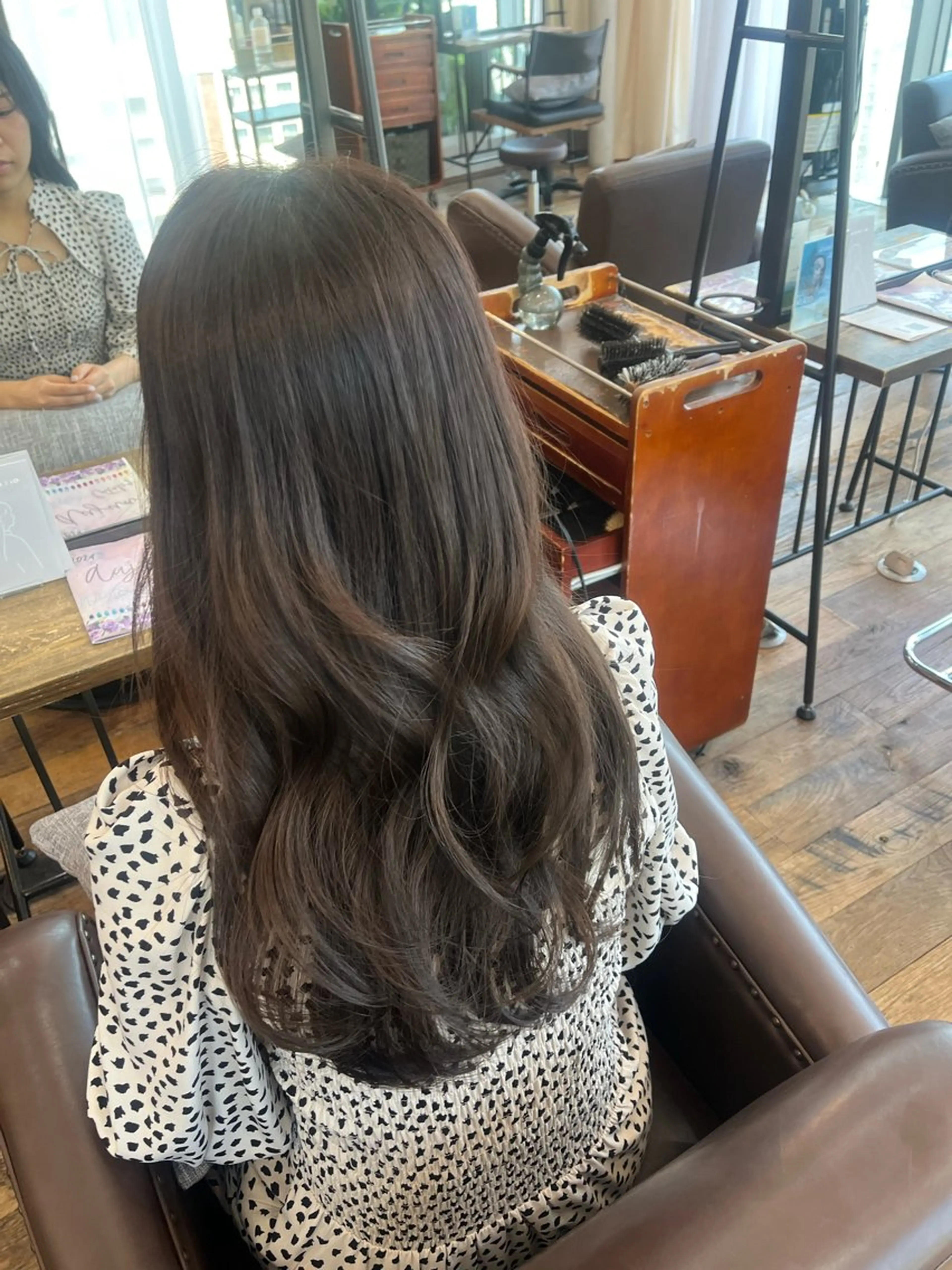 カラー 東茉央/ブリーチ リタッチ🧸銀座のヘアスタイル