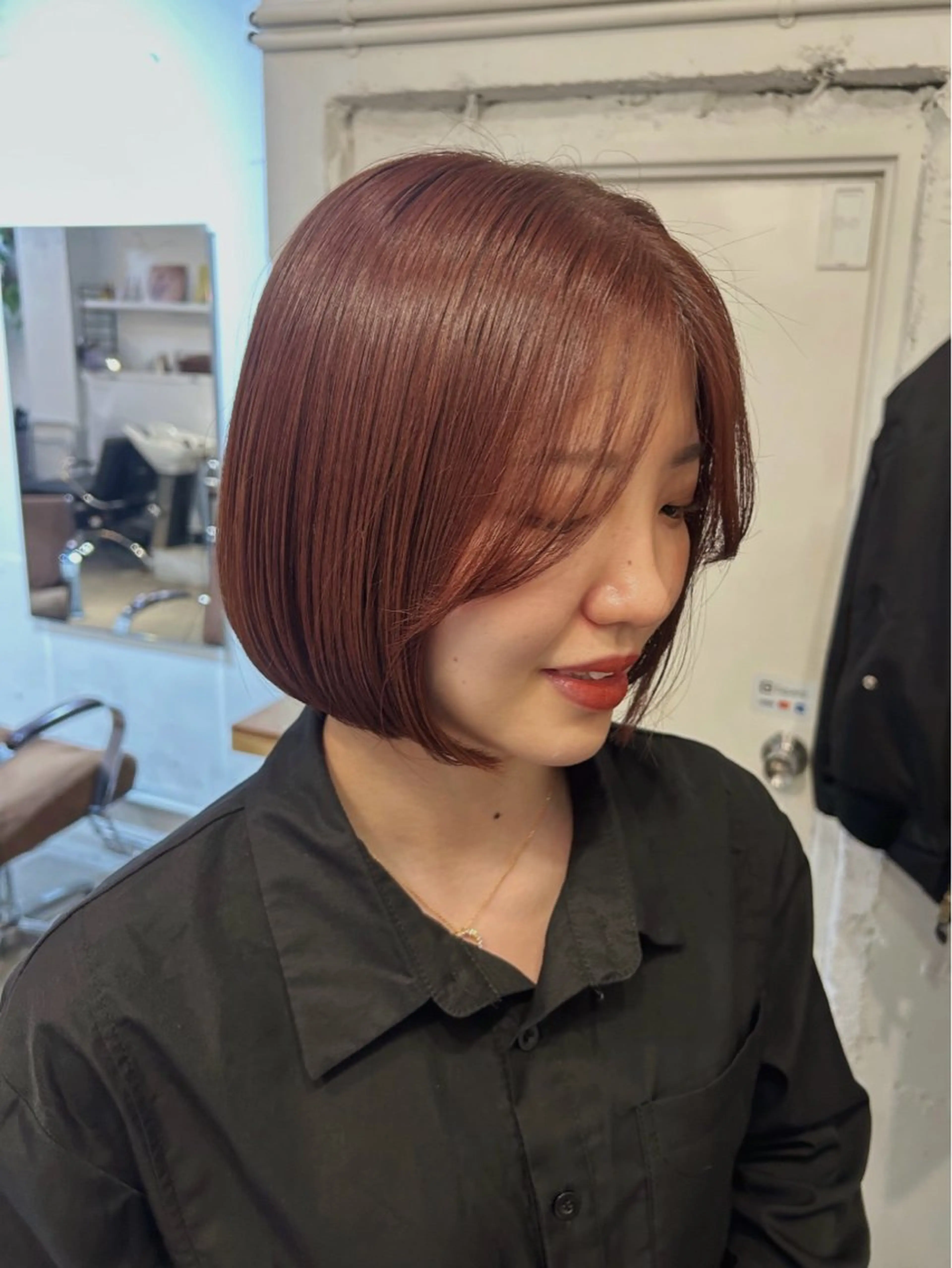 ショート カラー ブラウンカラー カシス 透明感カラー レッドカラー レッドブラウン ヘアカラー トリートメント UNU【ユヌ】所属・＊UNU＊ RICOのヘアスタイル