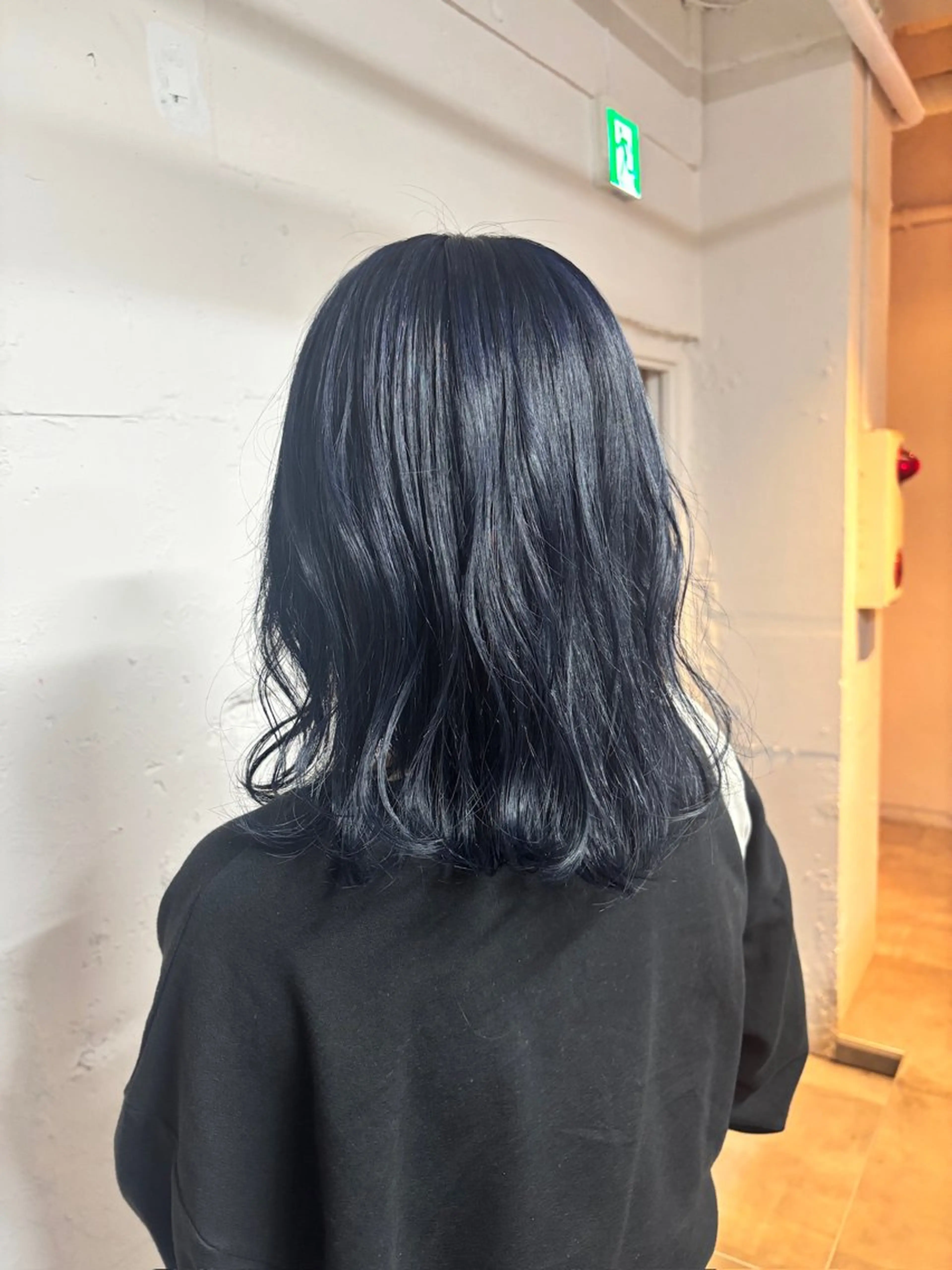 ミディアム カラー 🩵似合わせカット SEIRA🩵のヘアスタイル