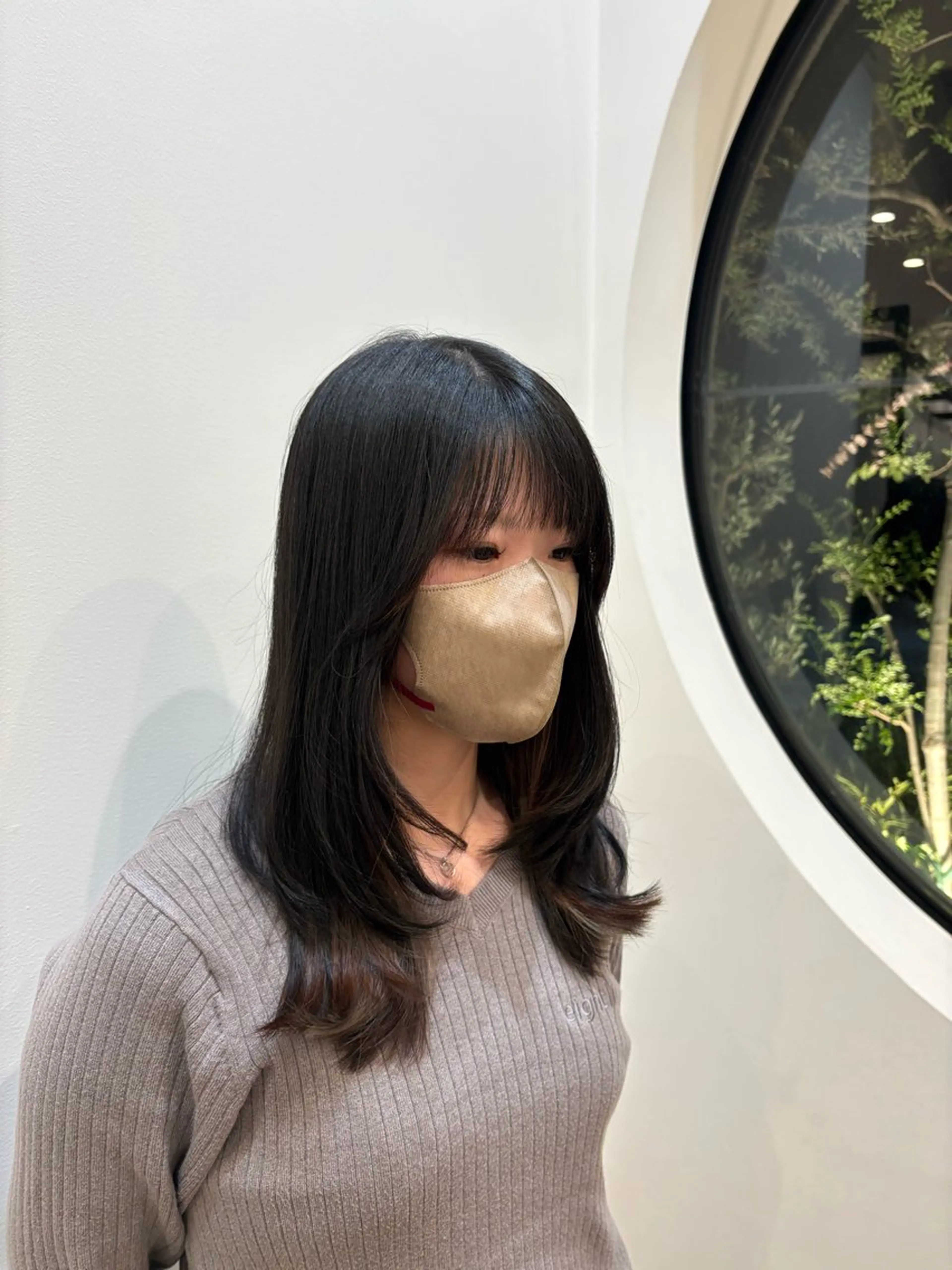 ロング 顔まわりレイヤー 顔周りカット レイヤーカット MAHAE 中司のヘアスタイル