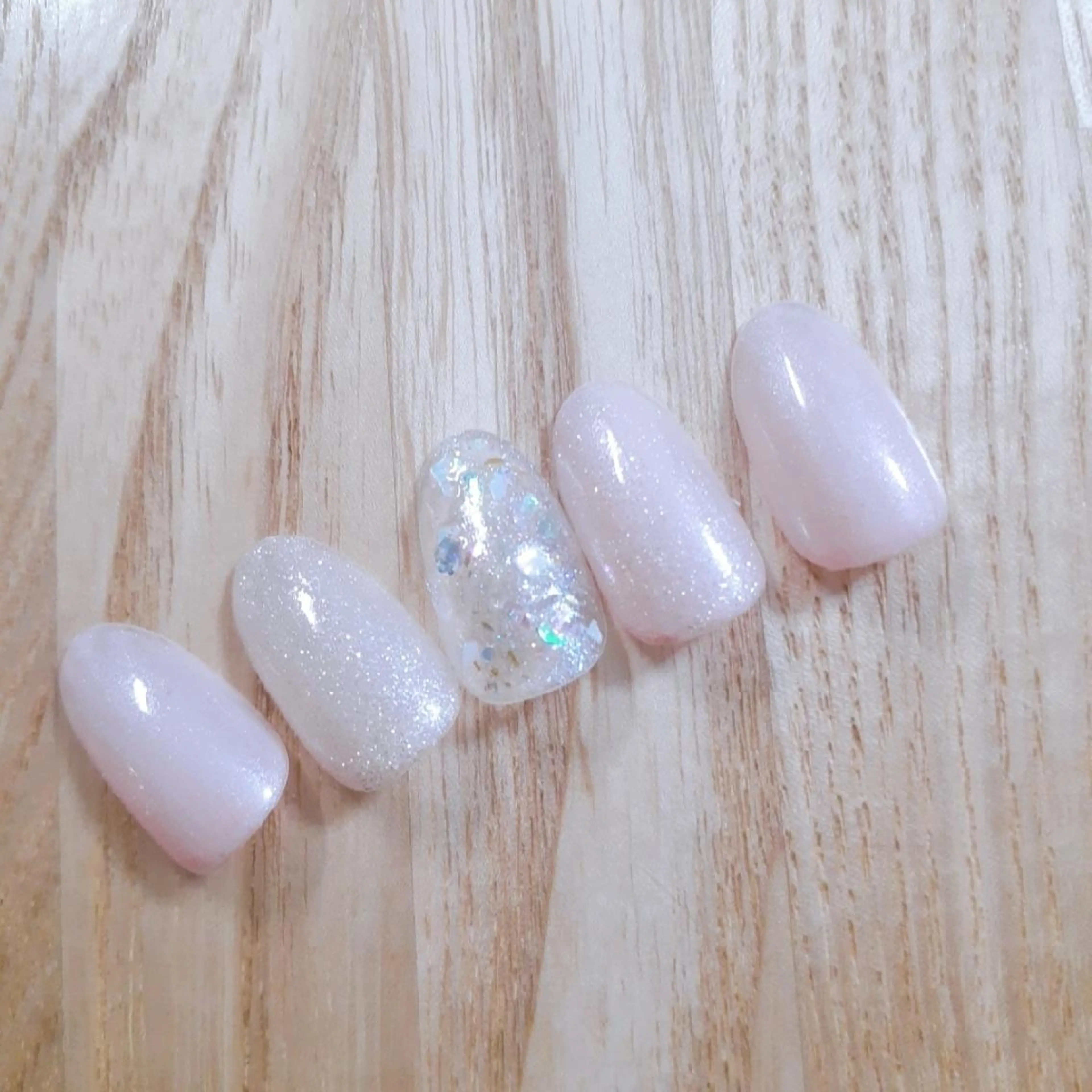 ネイル 鈴木 憂維のネイルデザイン