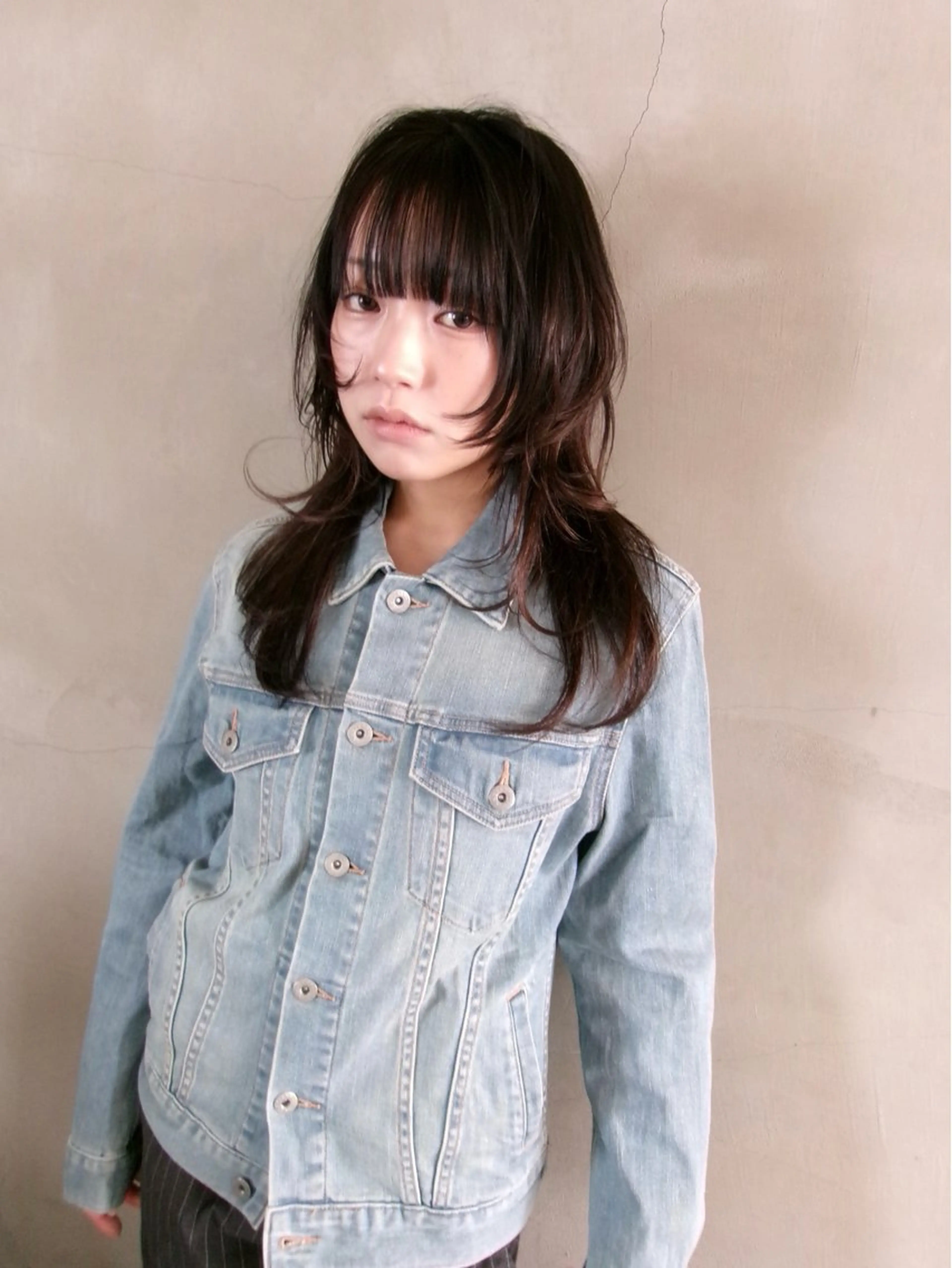 セミロング カラー レイヤーカット 外ハネヘア カット ヘアカラー 林　蓮／レイヤー ／自由が丘のヘアスタイル