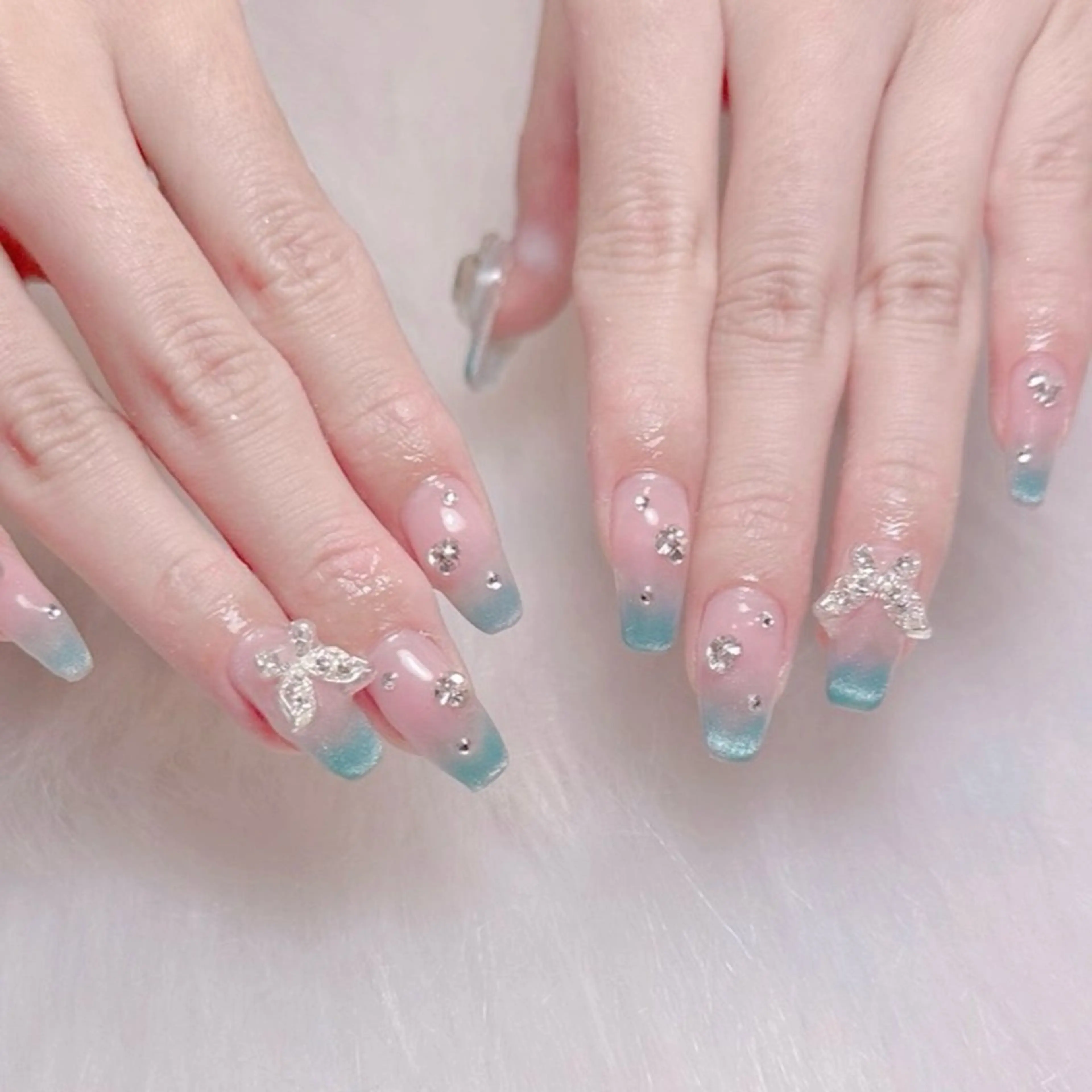 ネイル ハンドネイル Mari 🎀のネイルデザイン