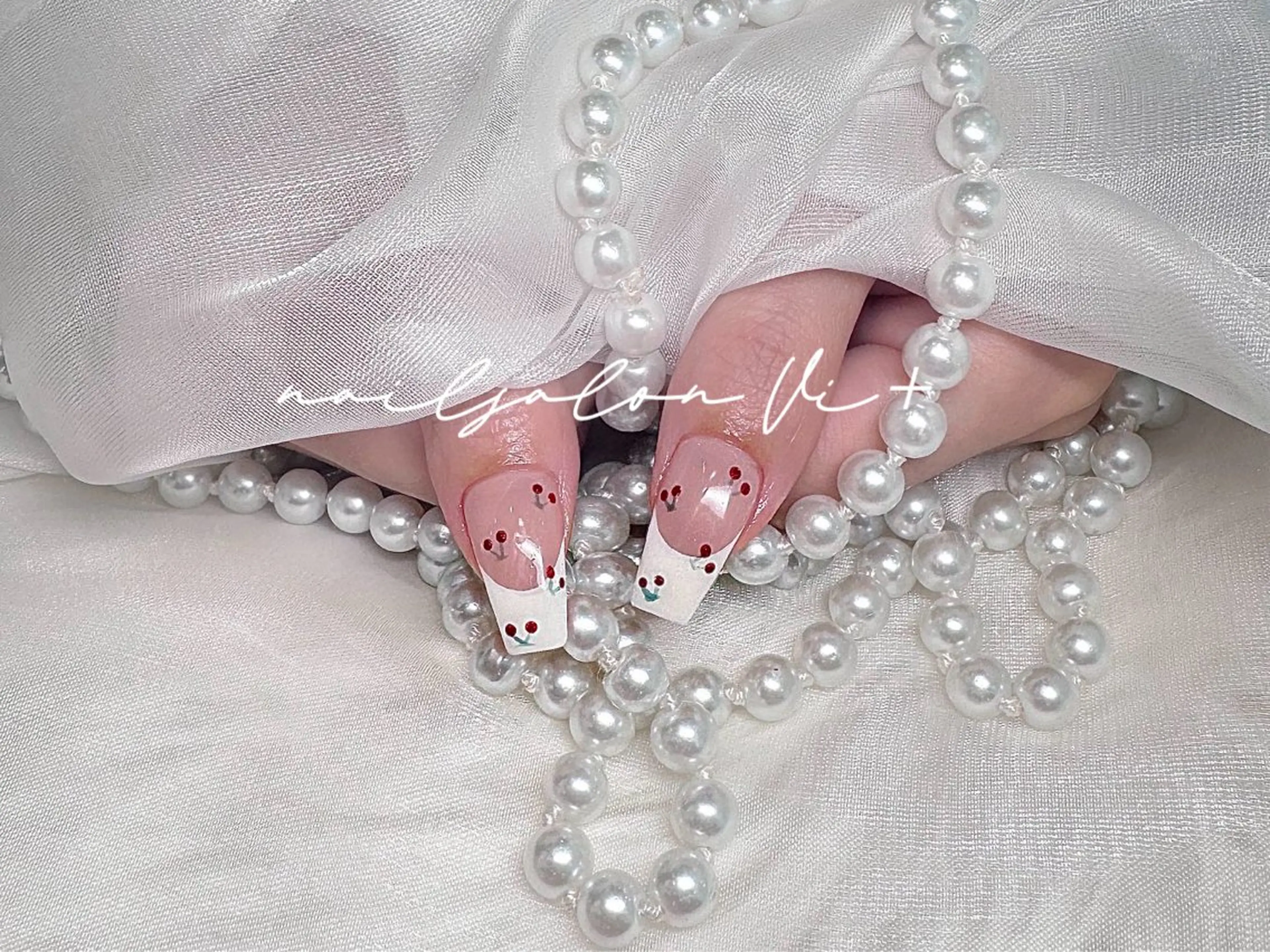 ネイル ✨Nailsalon Vi+✨のネイルデザイン