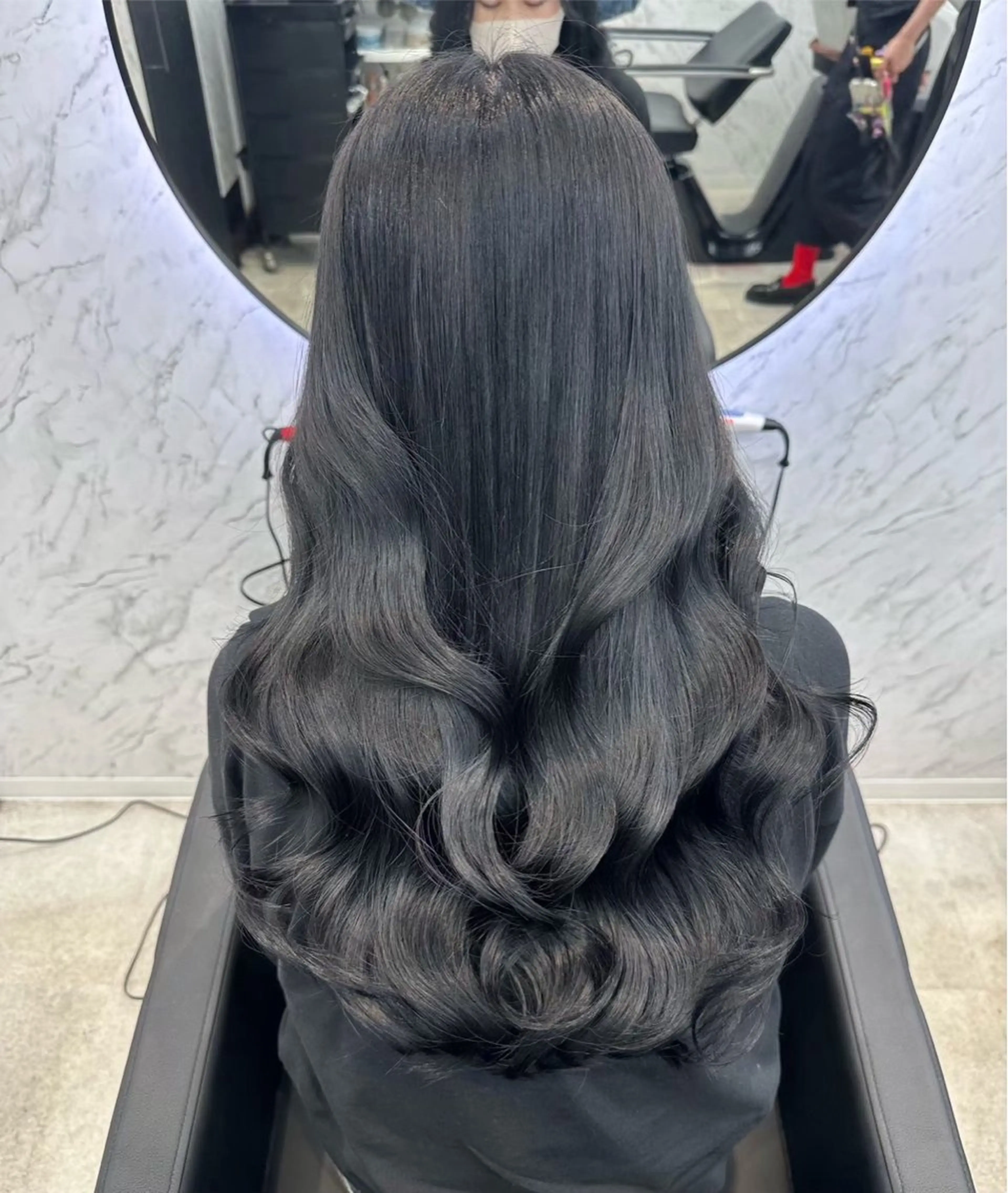 ロング カラー グレージュ カット ヘアカラー 韓国ヘア🎀 /♡𝓝𝓸𝓪♡のヘアスタイル