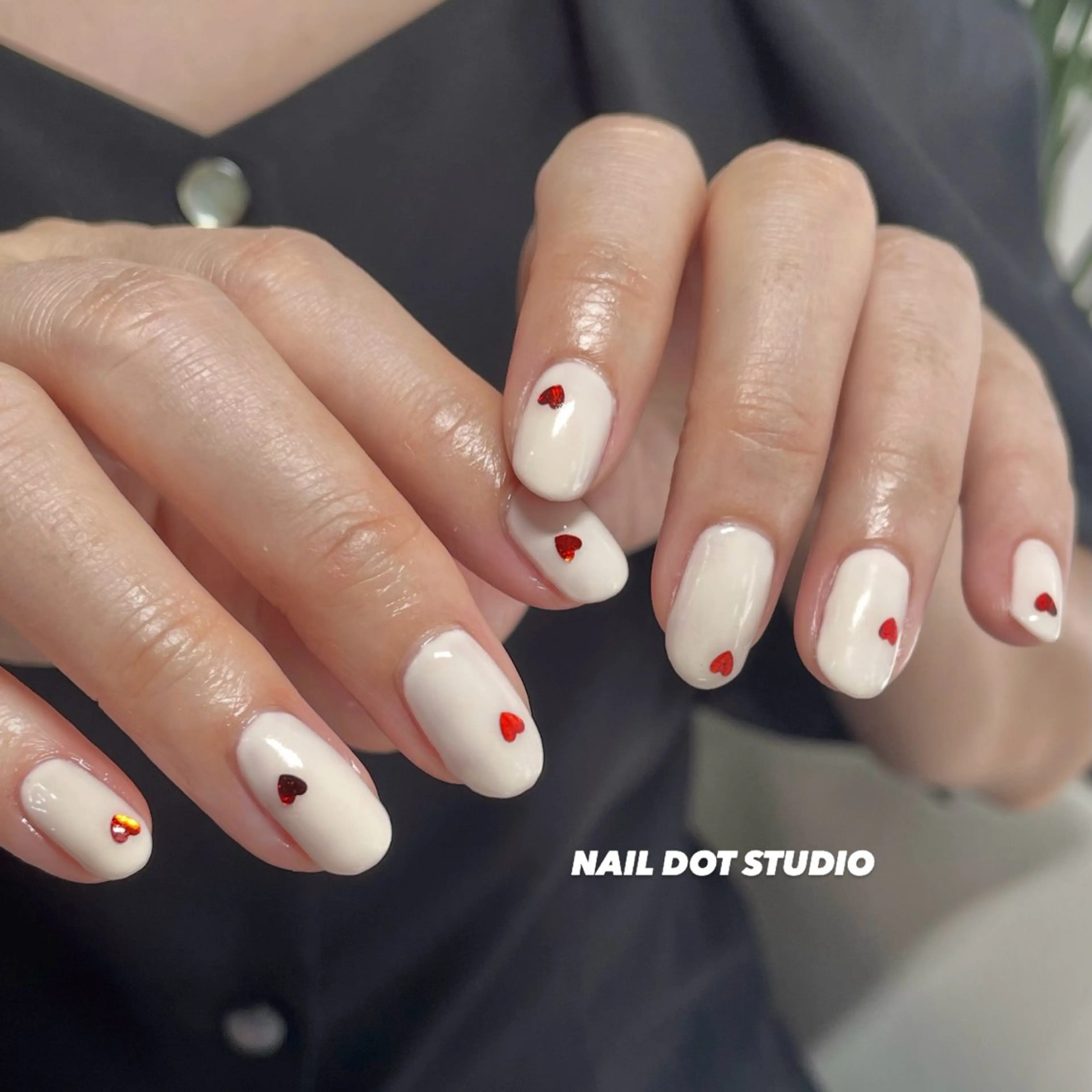 ネイル ハンドネイル NAIL DOT STUDIO　aiのネイルデザイン