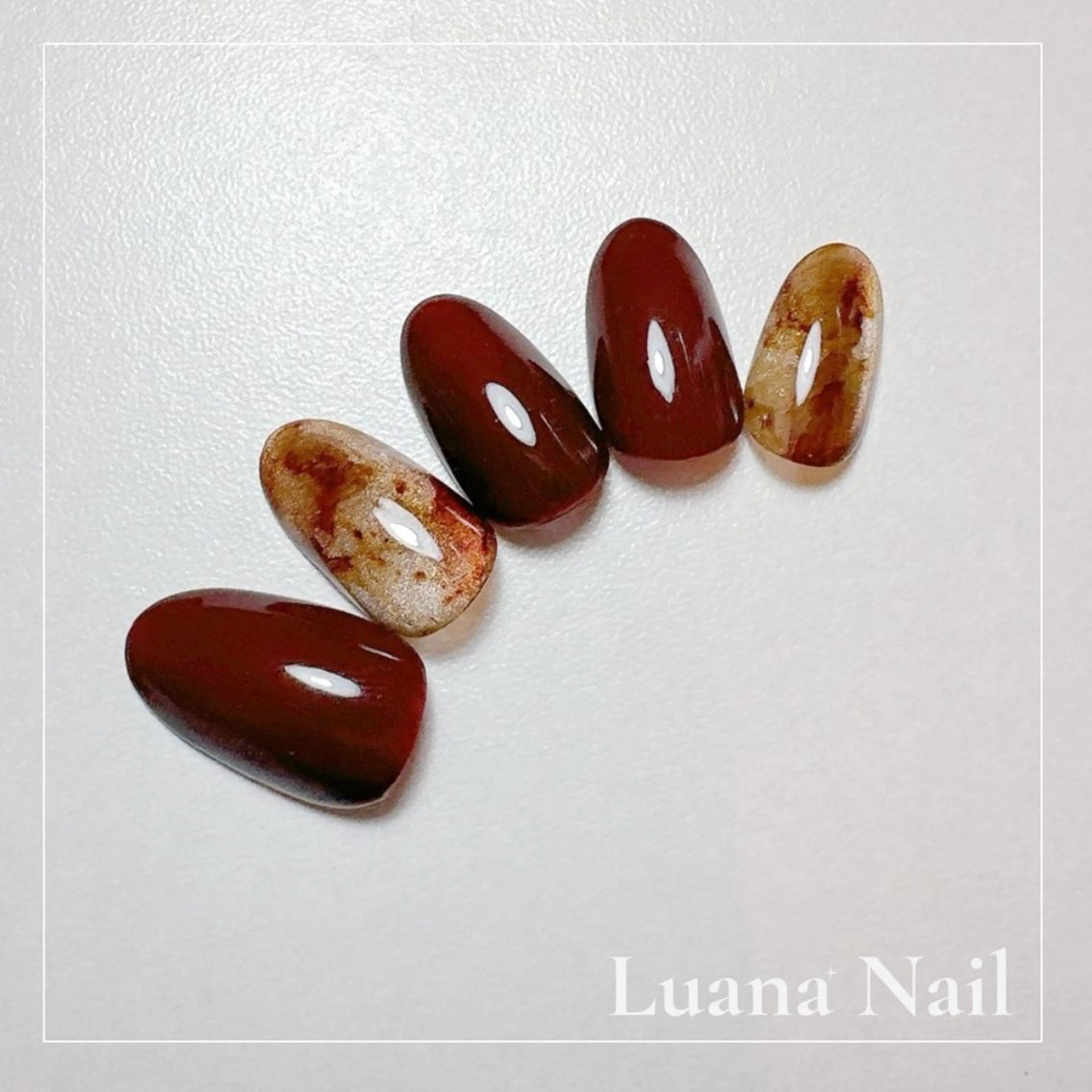 ネイル シンプルネイル 完全個室ネイル サロンLuana +のネイルデザイン