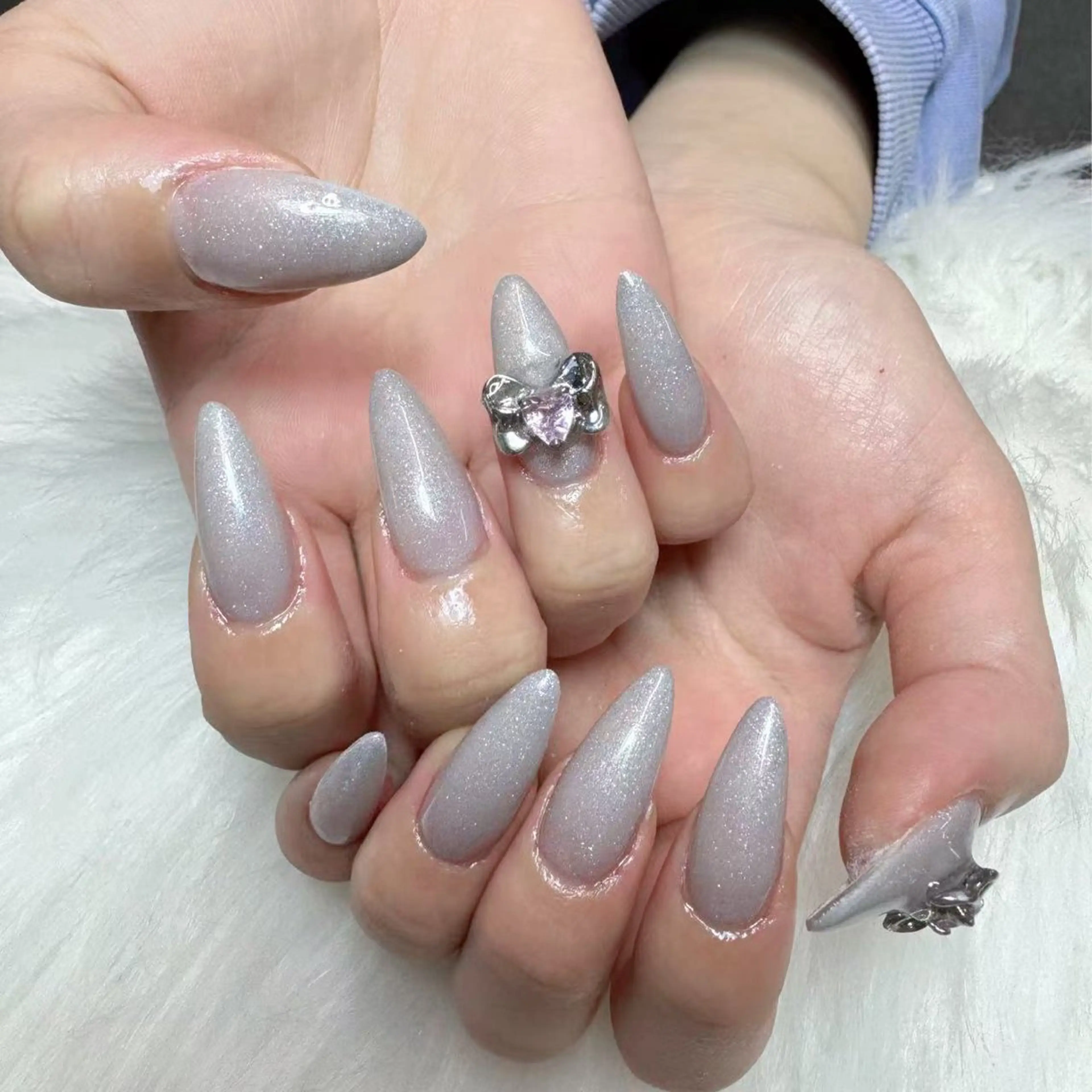 ネイル ハンドネイル 🎀nana🫧 ワンホンネイル🎀のネイルデザイン