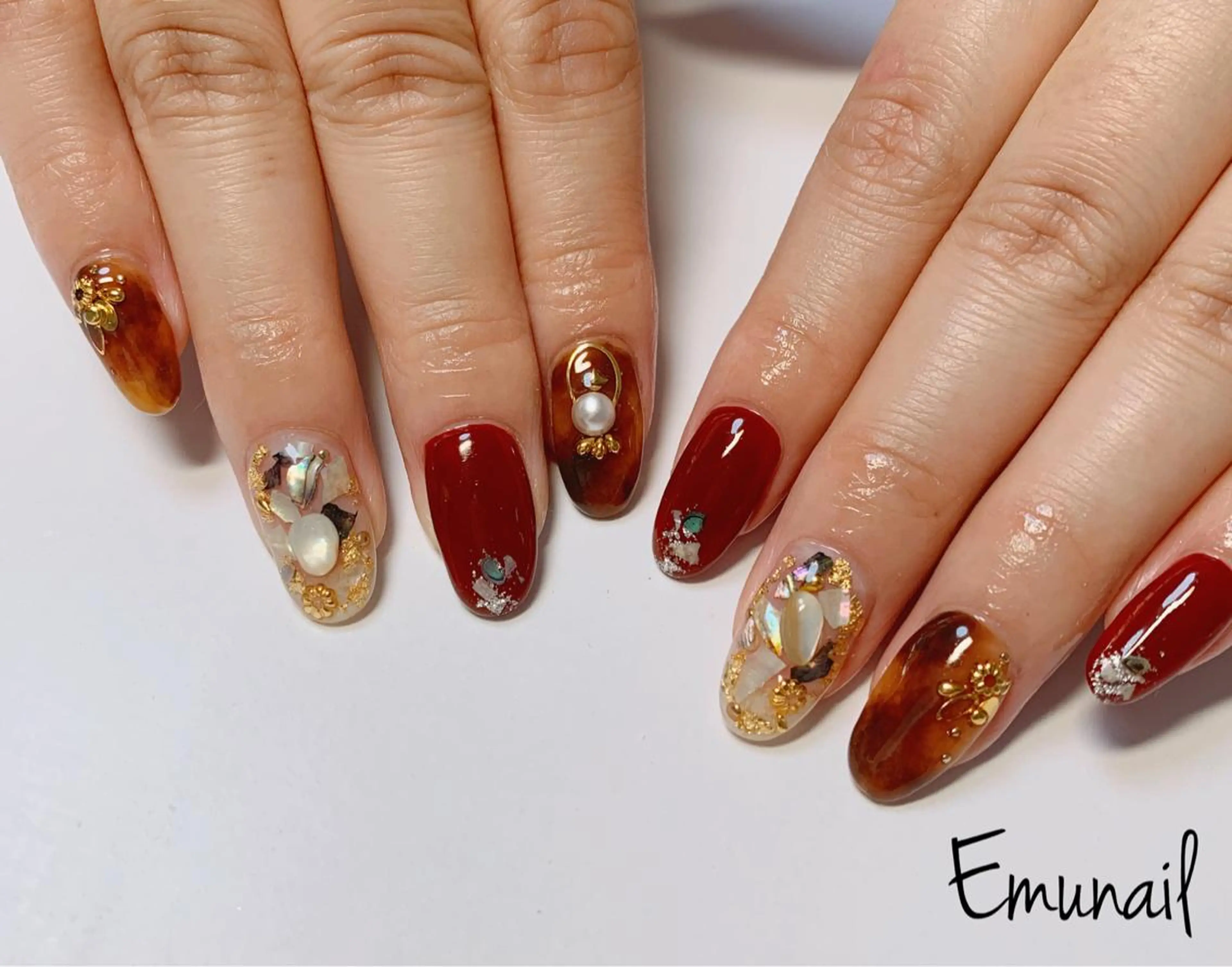 ネイル ハンドネイル Emu Nailのネイルデザイン
