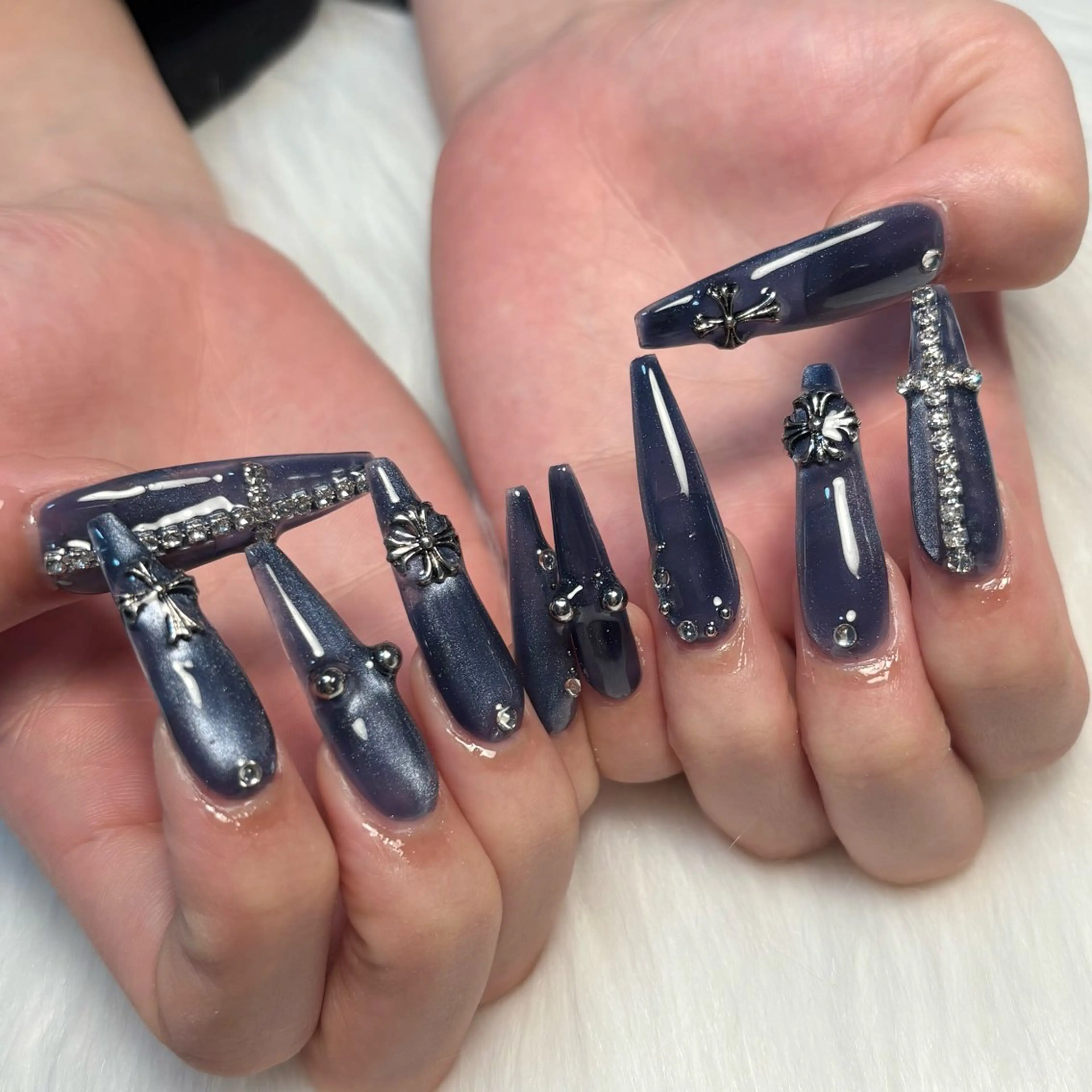 ネイル ハンドネイル adorable 〈Kurumi〉のネイルデザイン