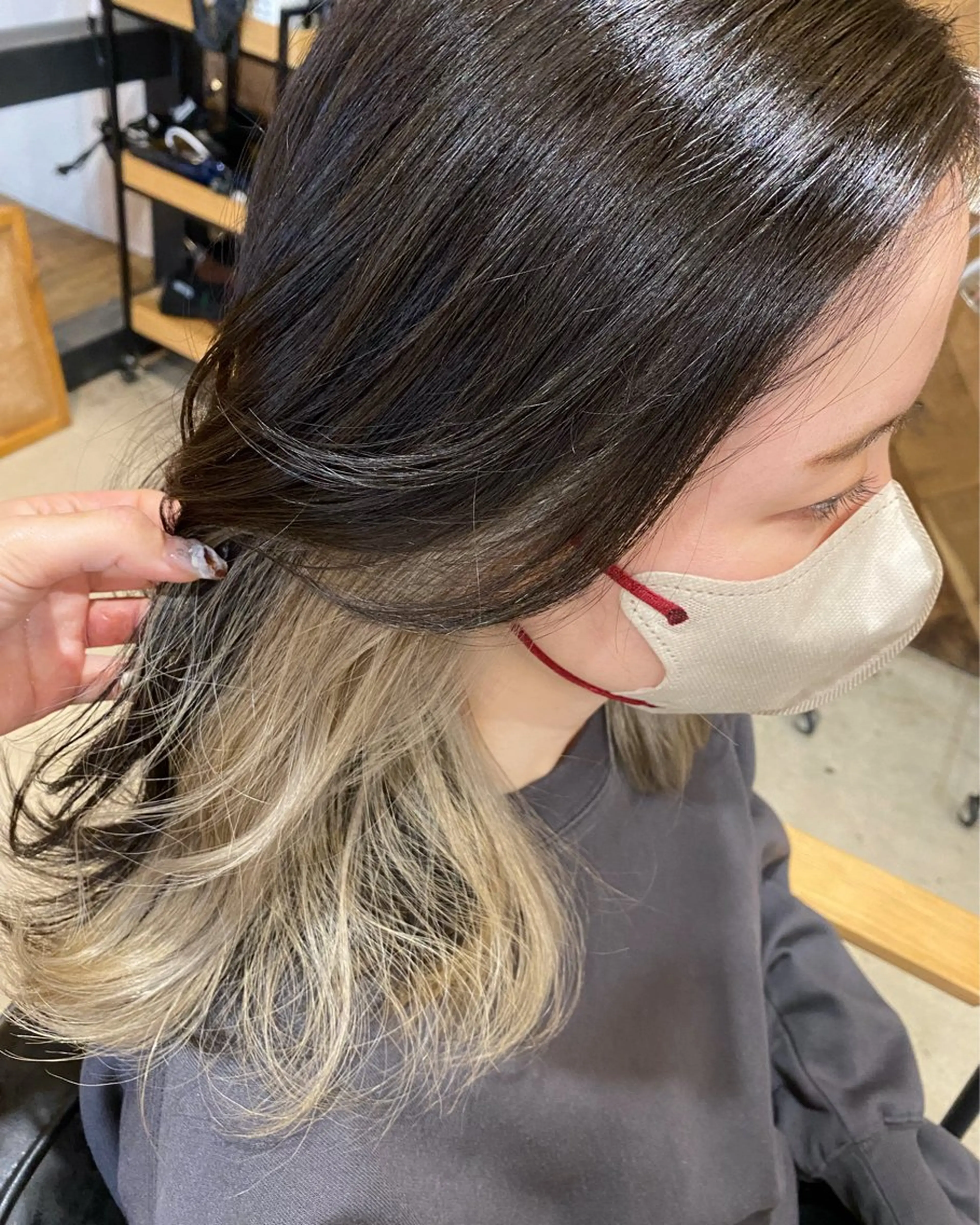 セミロング カラー 🩷🍭中津・梅田 エリア🍬💜のヘアスタイル