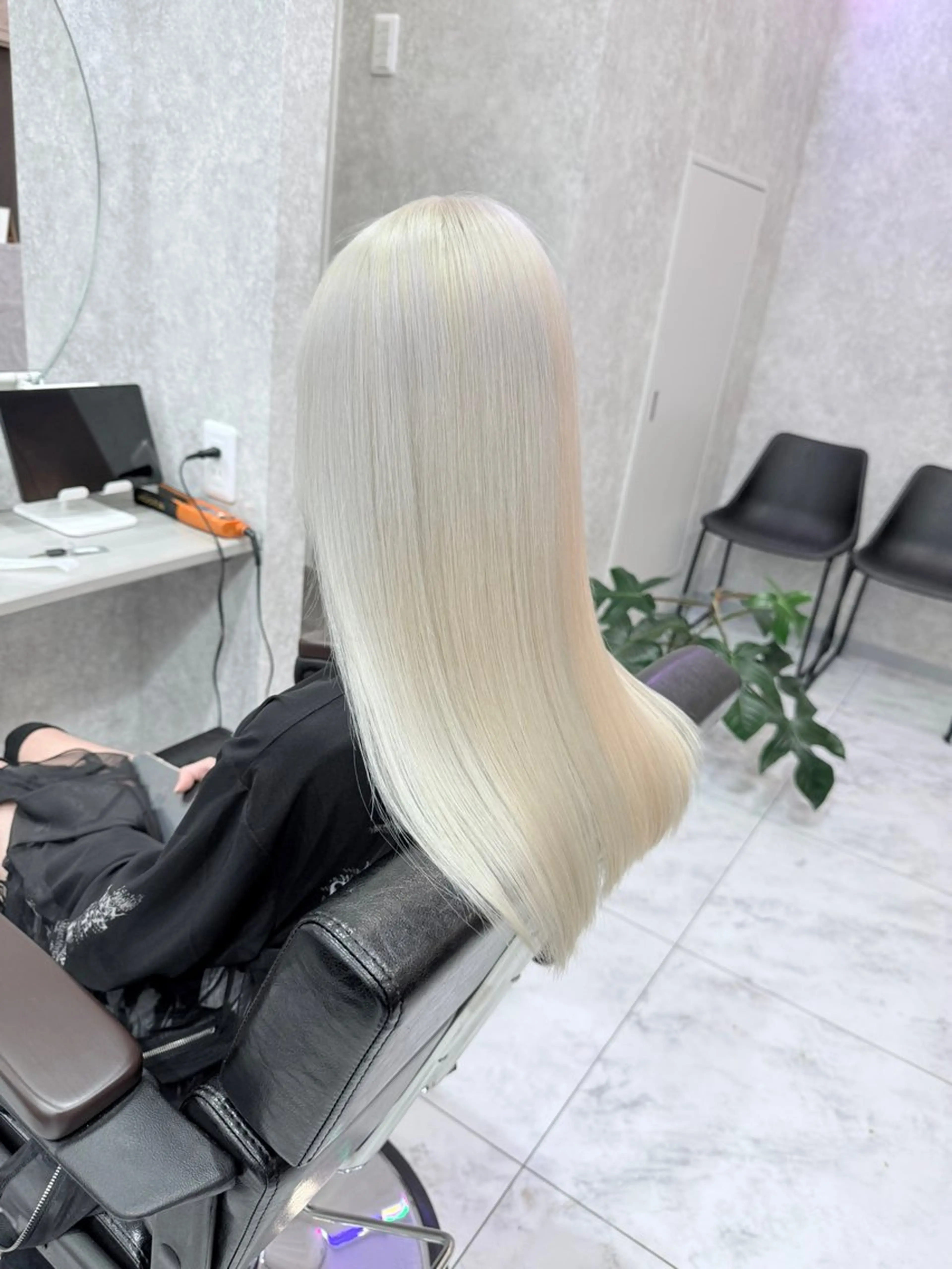 ミディアム カラー 🌺ハイトーン🌺 矢葺 なぎさ🌺🌺のヘアスタイル