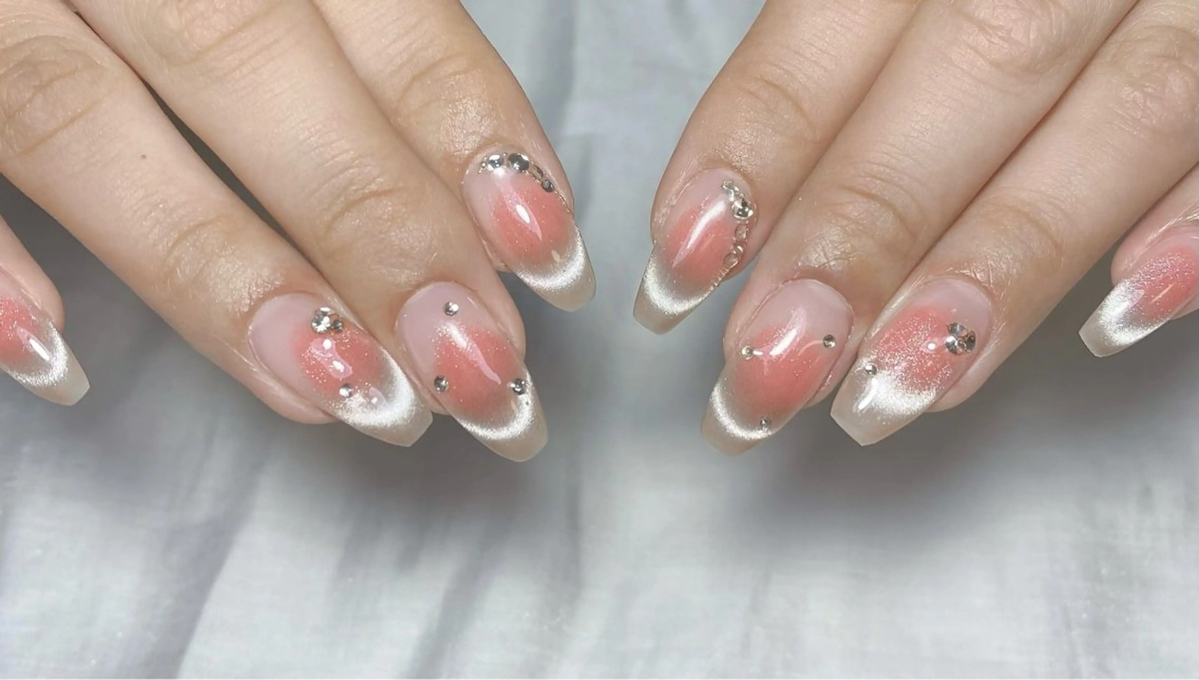ネイル アートネイル フレンチネイル ジェルネイル グラデーション 韓国ネイル Nail Salon kihi大塚店のネイルデザイン
