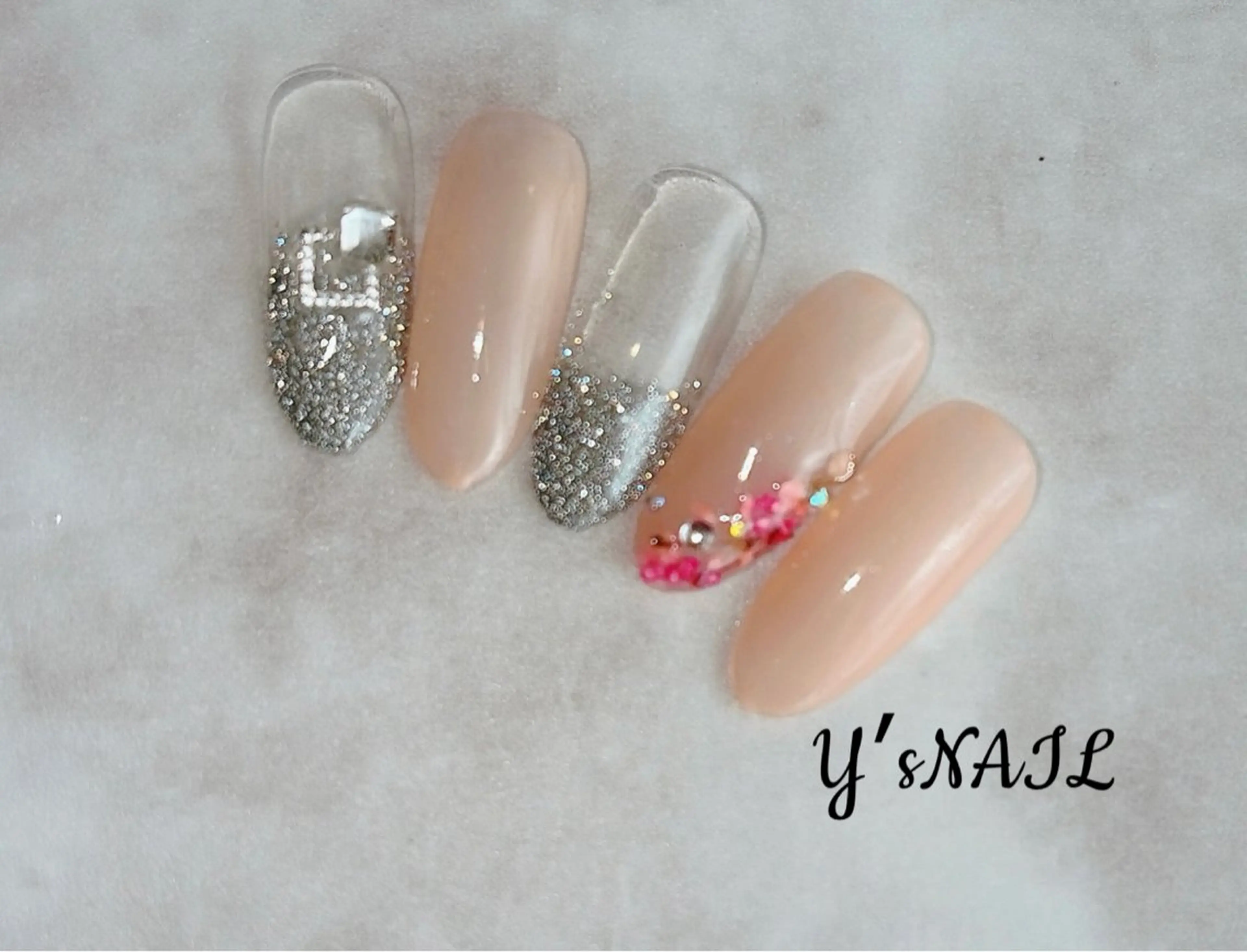 ネイル ハンドネイル Y′s NAILのネイルデザイン