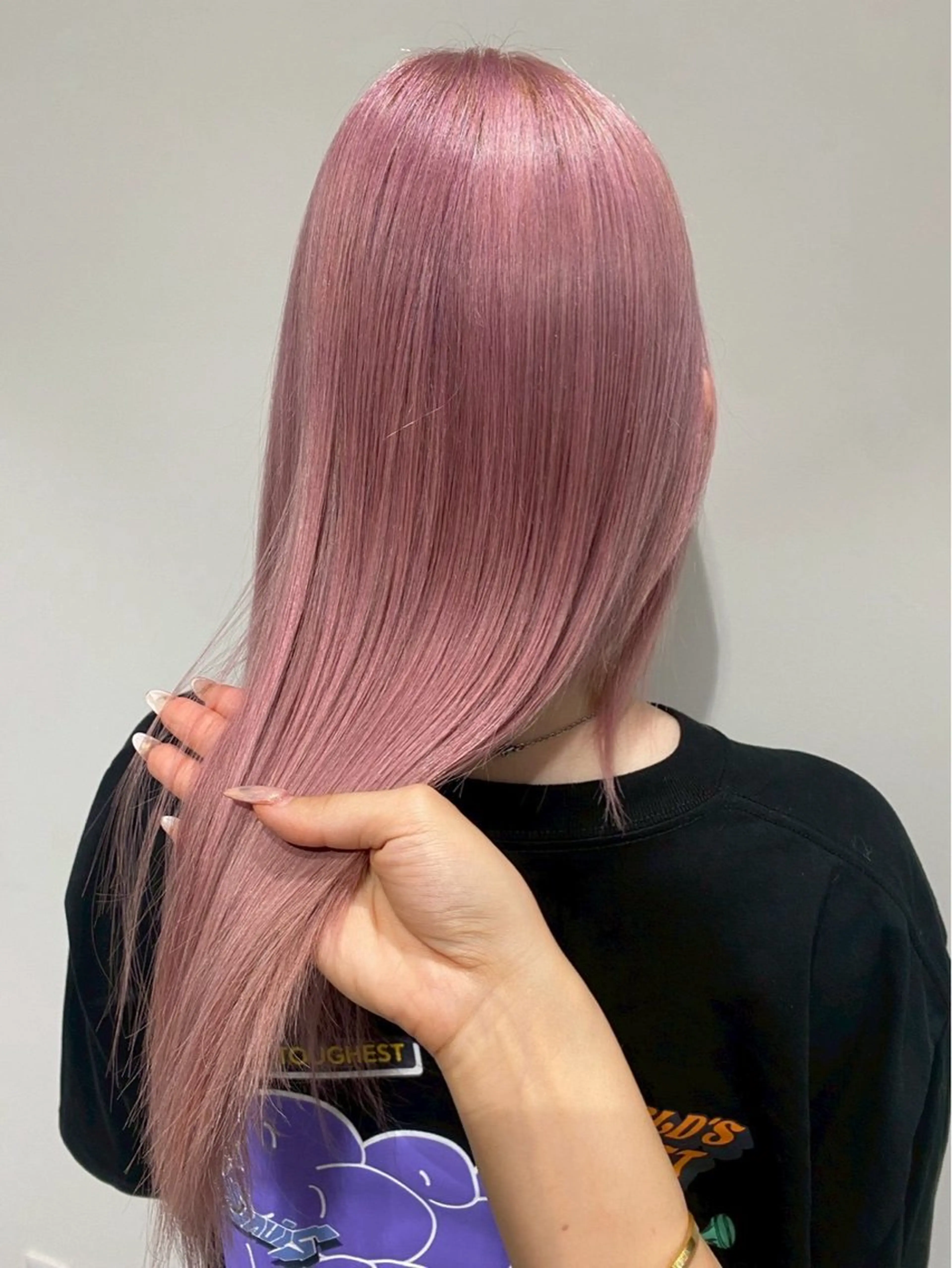 ロング カラー 髙橋 清那のヘアスタイル