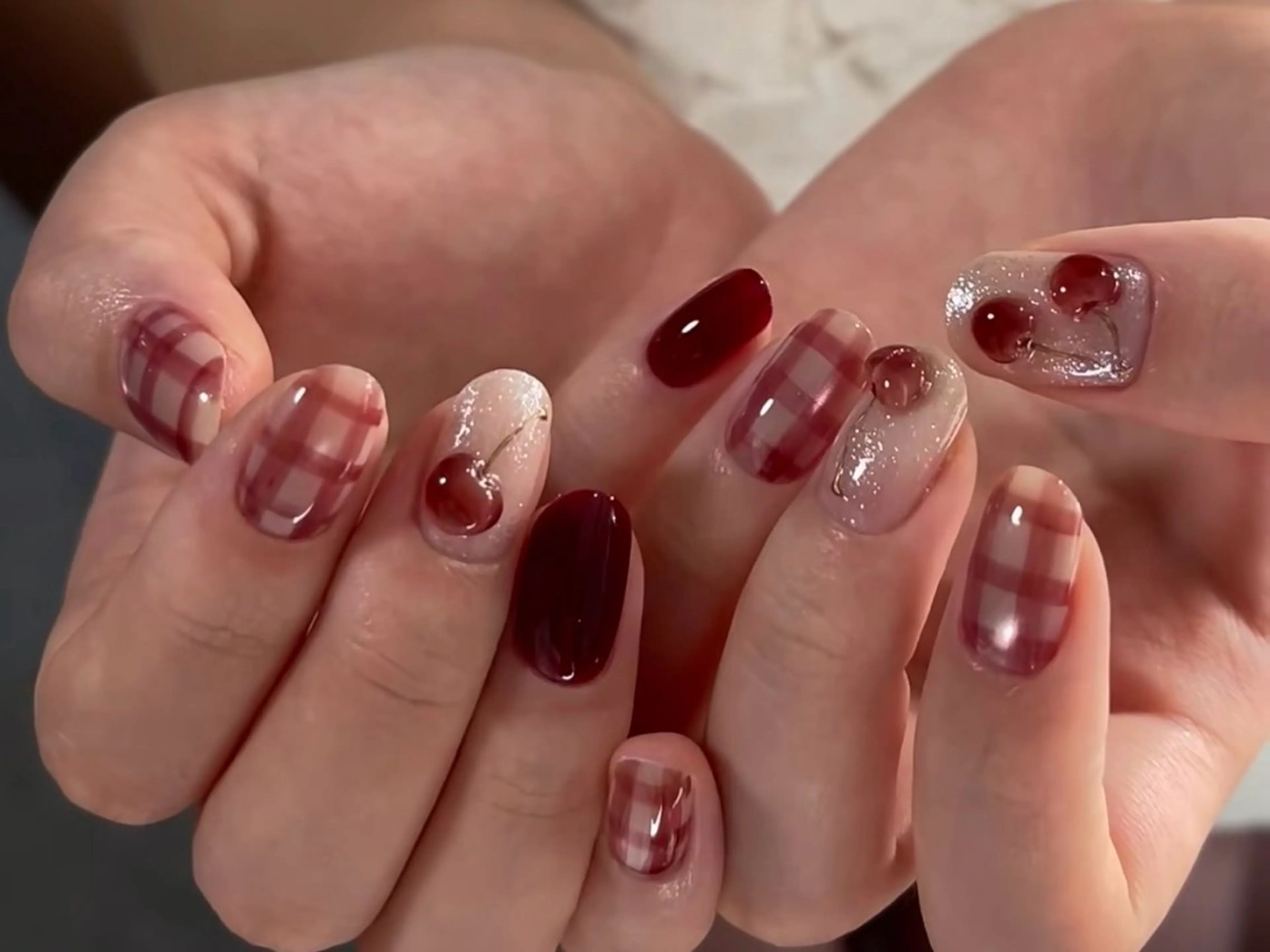 ネイル オーロラネイル チークネイル 長さ出し フットネイル フレンチネイル ハンドネイル J&C Nail Salon吉祥寺所属・Yu  Ki ネイルのネイルデザイン