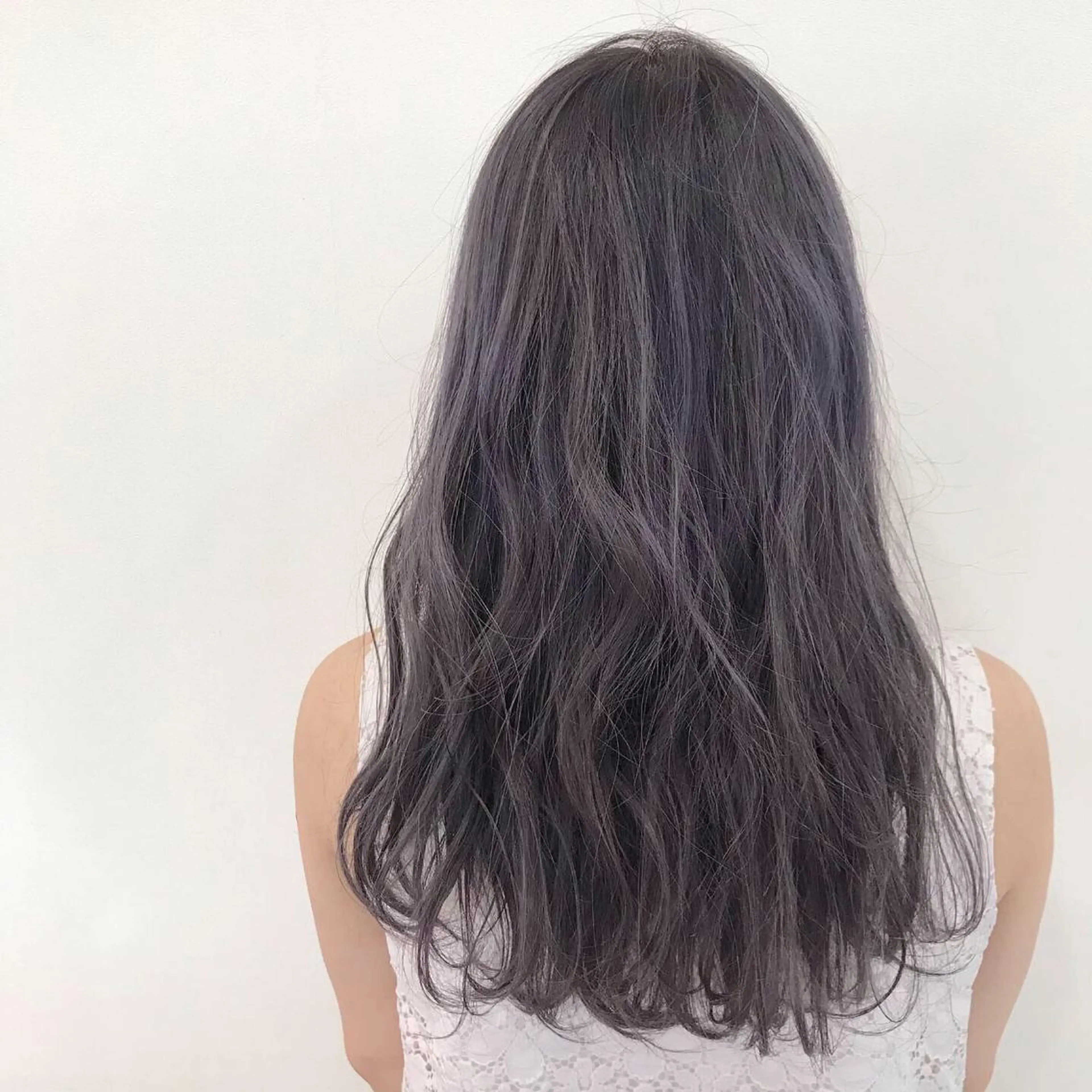 セミロング カラー シールエクステ✨️韓 国羽エクステ🪽和希のヘアスタイル