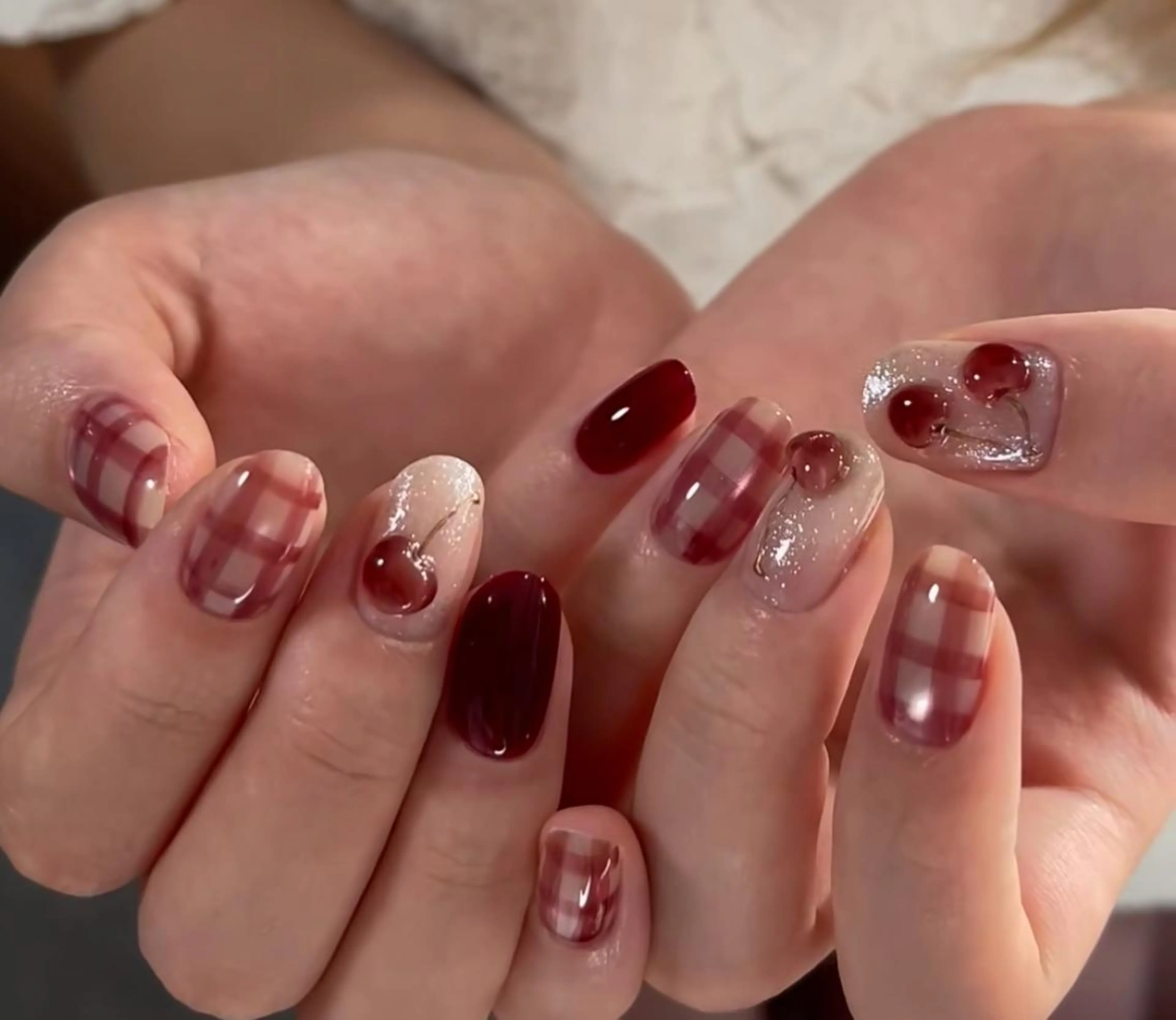 ネイル ハンドネイル エリ🫧 nail池袋東口のネイルデザイン