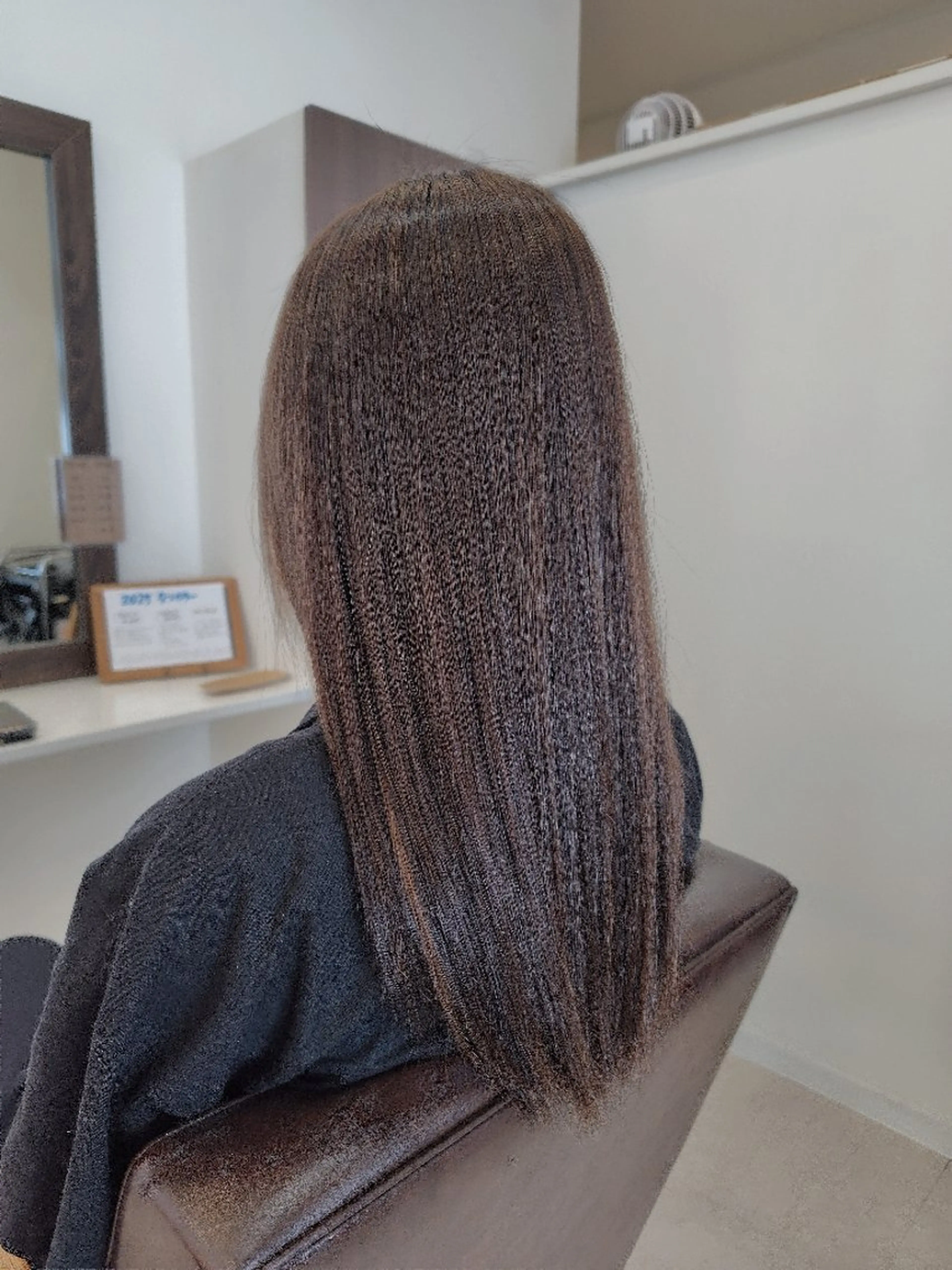 ロング 縮毛矯正 三浦 瑞華のヘアスタイル