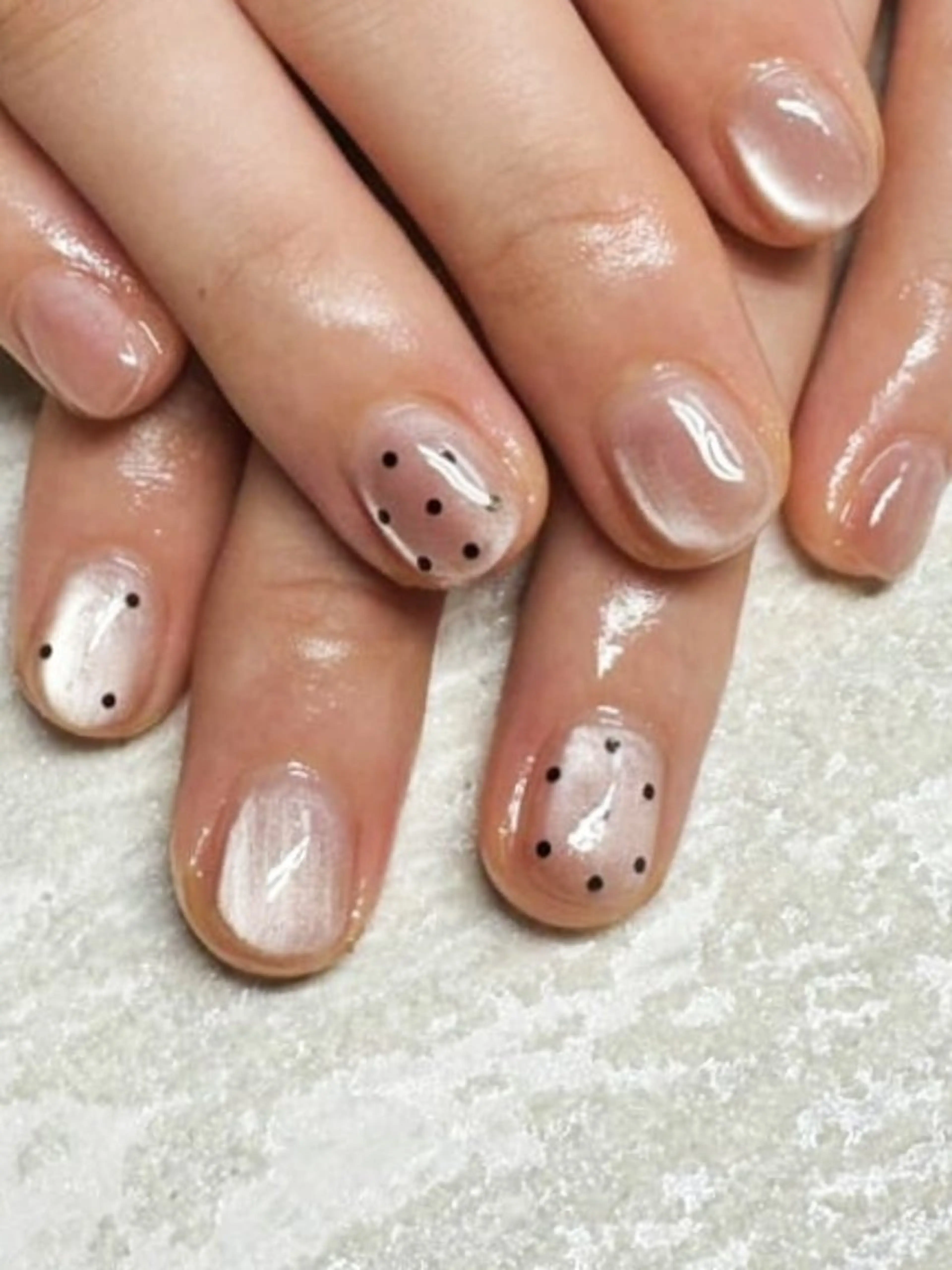 ネイル アートネイル ドット 韓国ネイル 持ち込み ニュアンスネイル JULIE NAILのネイルデザイン