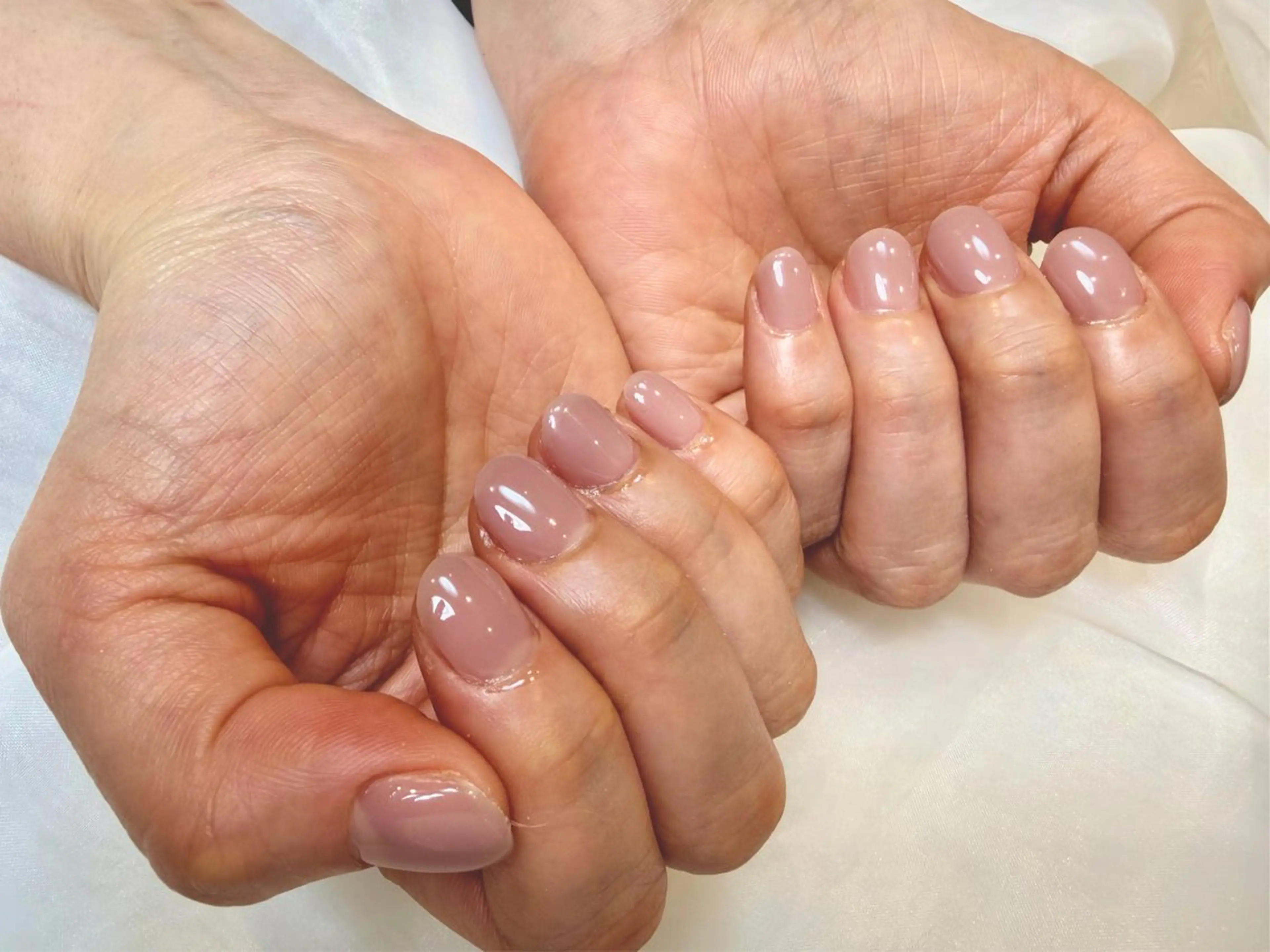 ネイル ワンカラーネイル ピンク ハンドネイル Ouna NAIL haruのネイルデザイン