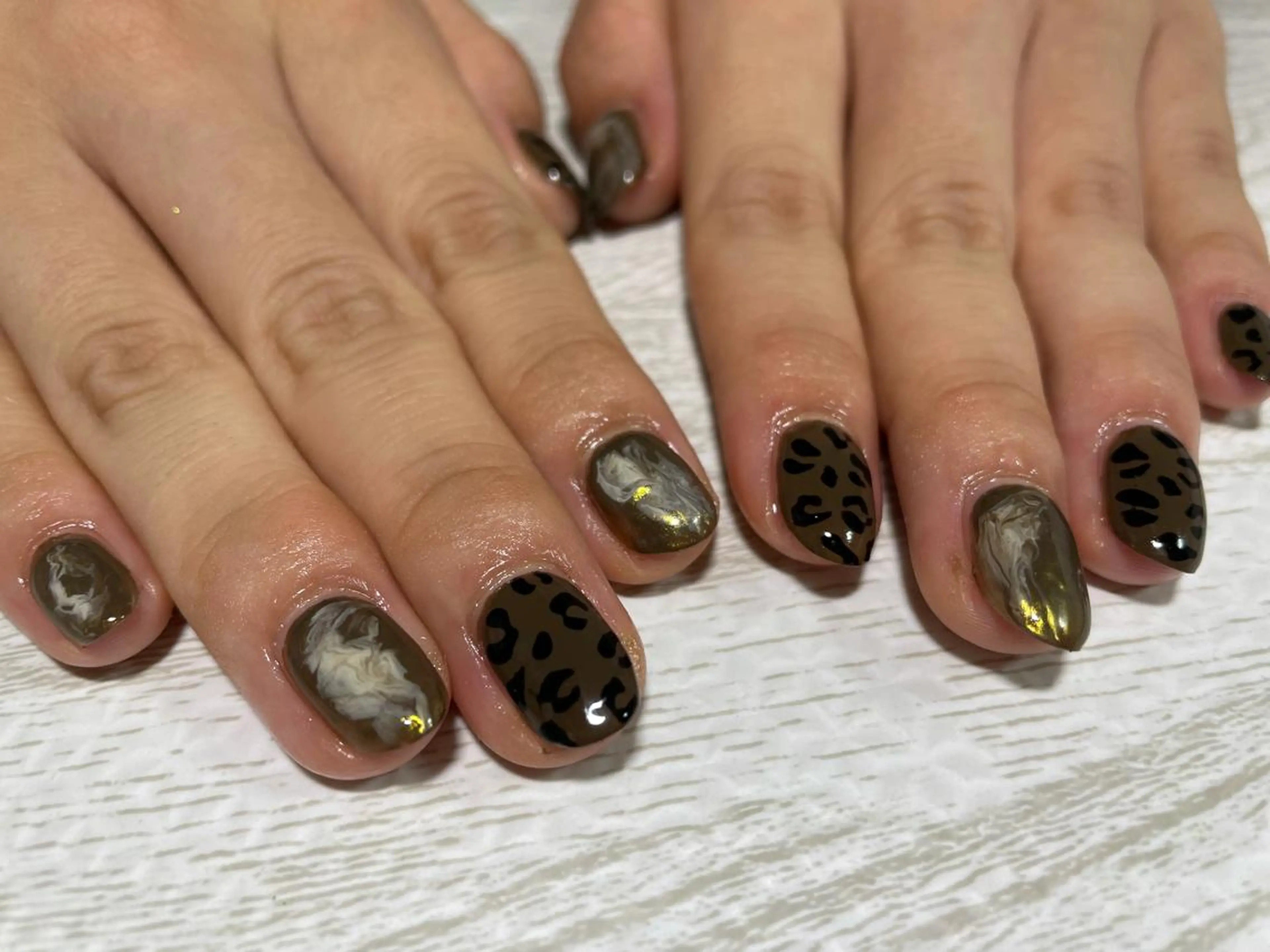 ネイル ハンドネイル Ulu  Nail 🌱MOMOKAのネイルデザイン