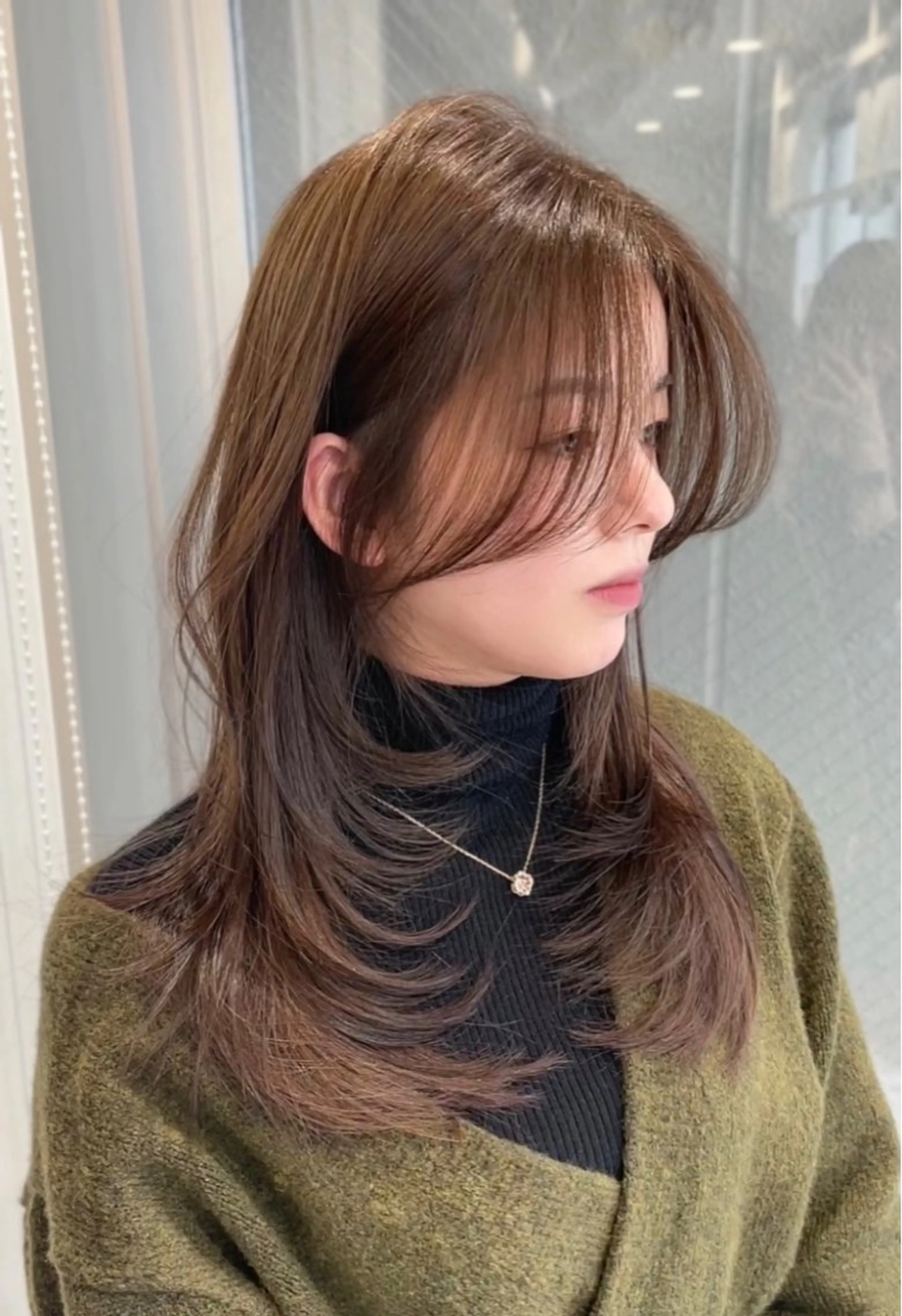 ミディアム カット レイヤーカット／ ハッシュカット/果恋のヘアスタイル