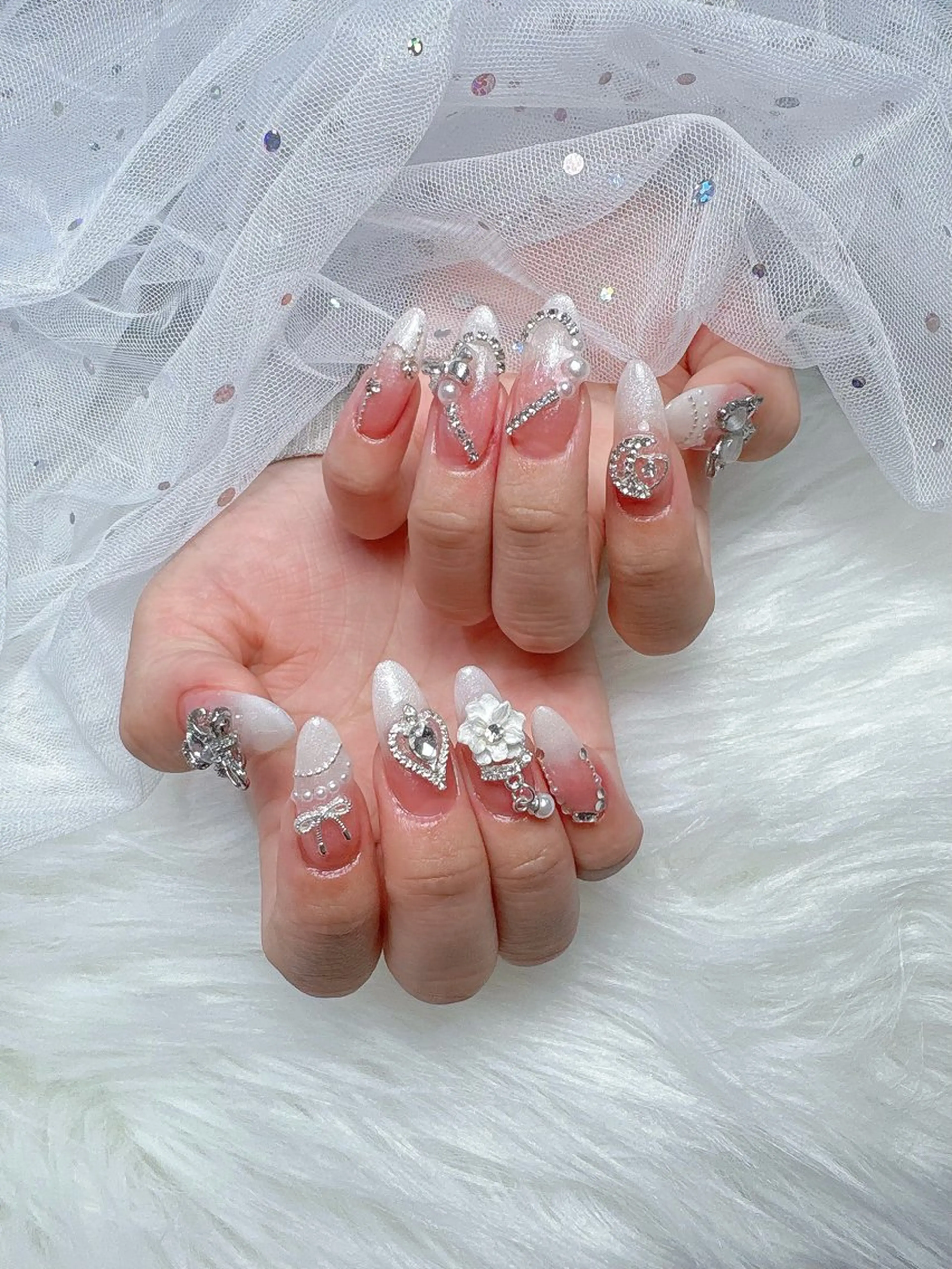 ネイル ハンドネイル AMI  NAIL 池袋のネイルデザイン