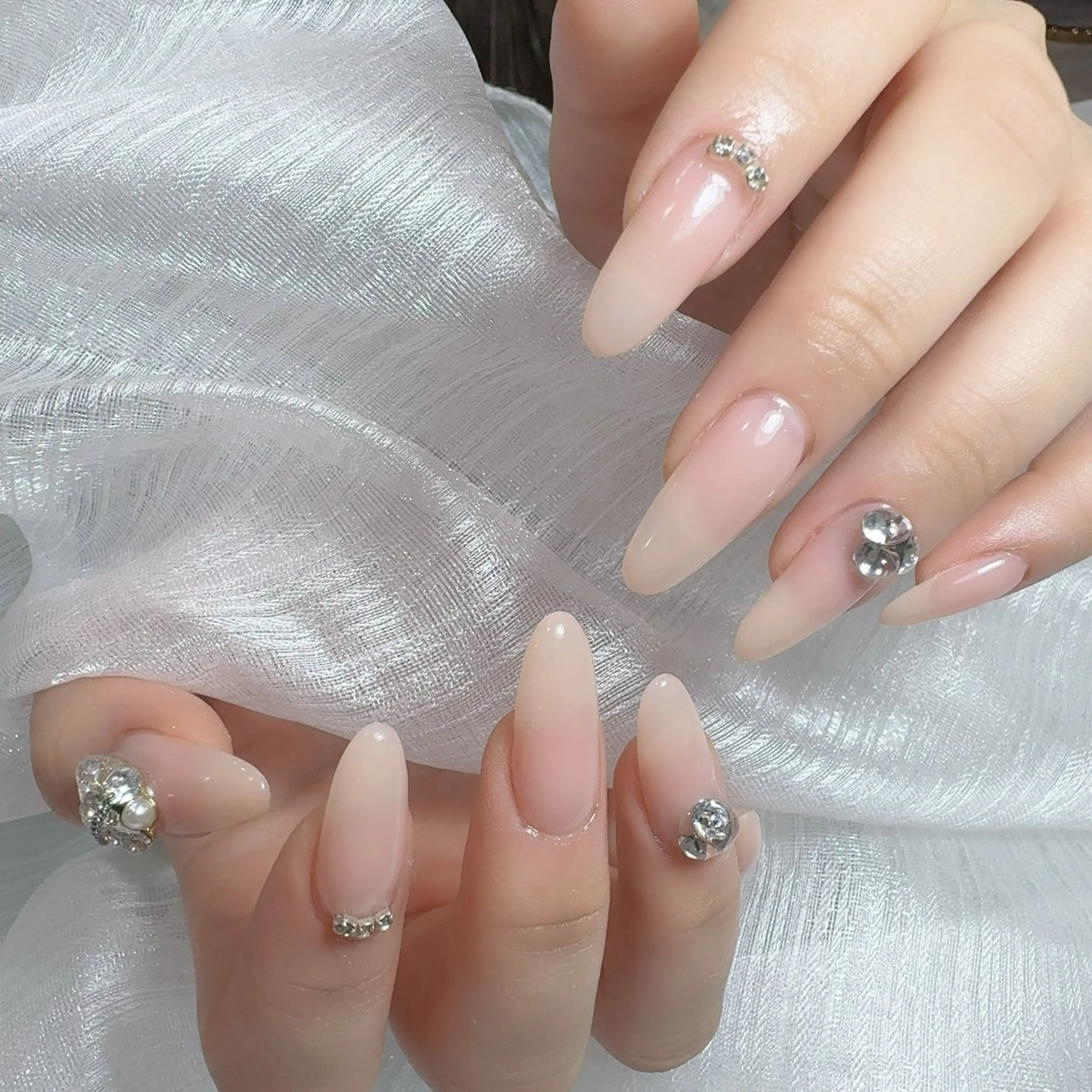 ネイル アートネイル フラッシュネイル フレンチネイル ジェルネイル ガラスフレンチ ハンドネイル You&Me Yukiのネイルデザイン