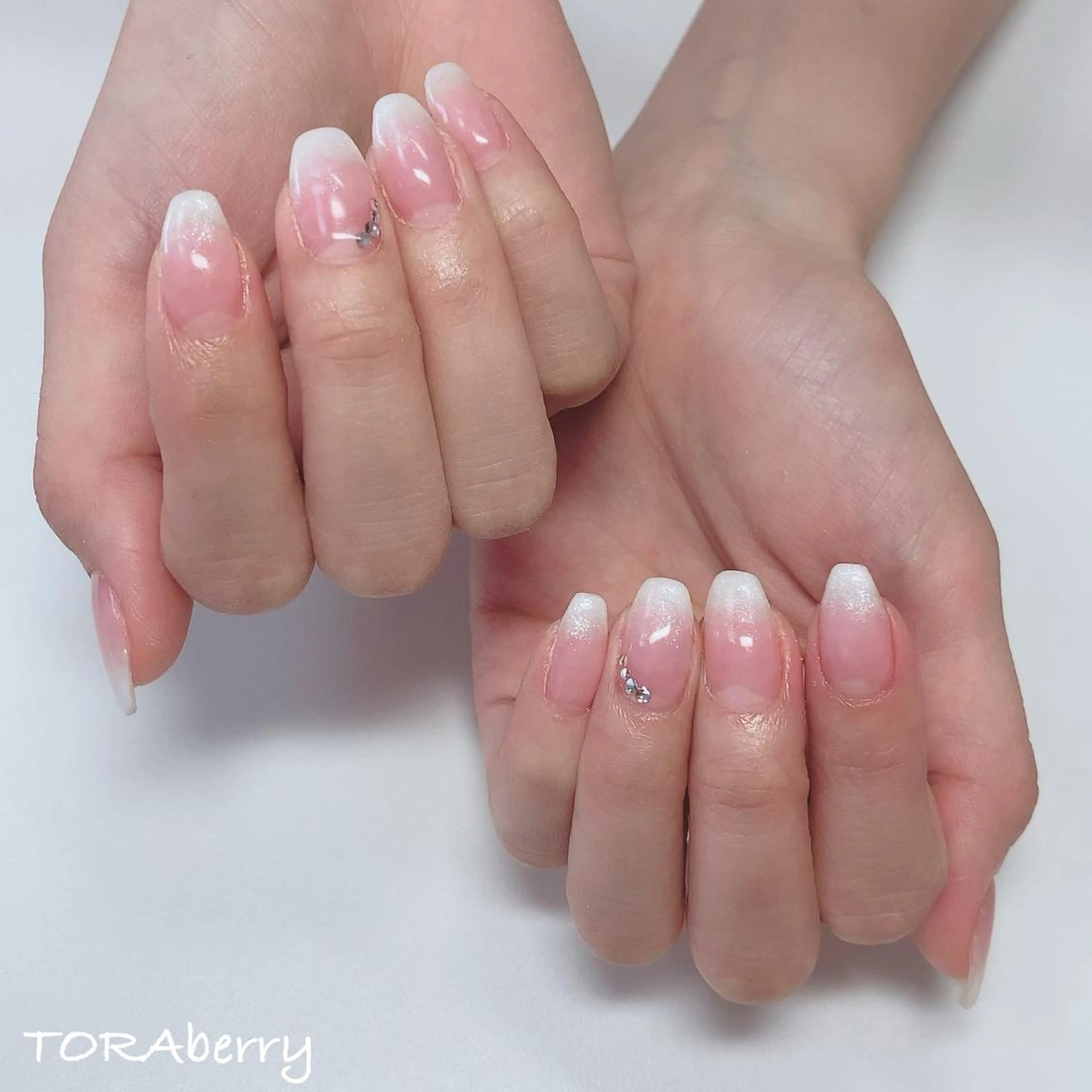 ネイル ハンドネイル ネイリスト なつみのネイルデザイン