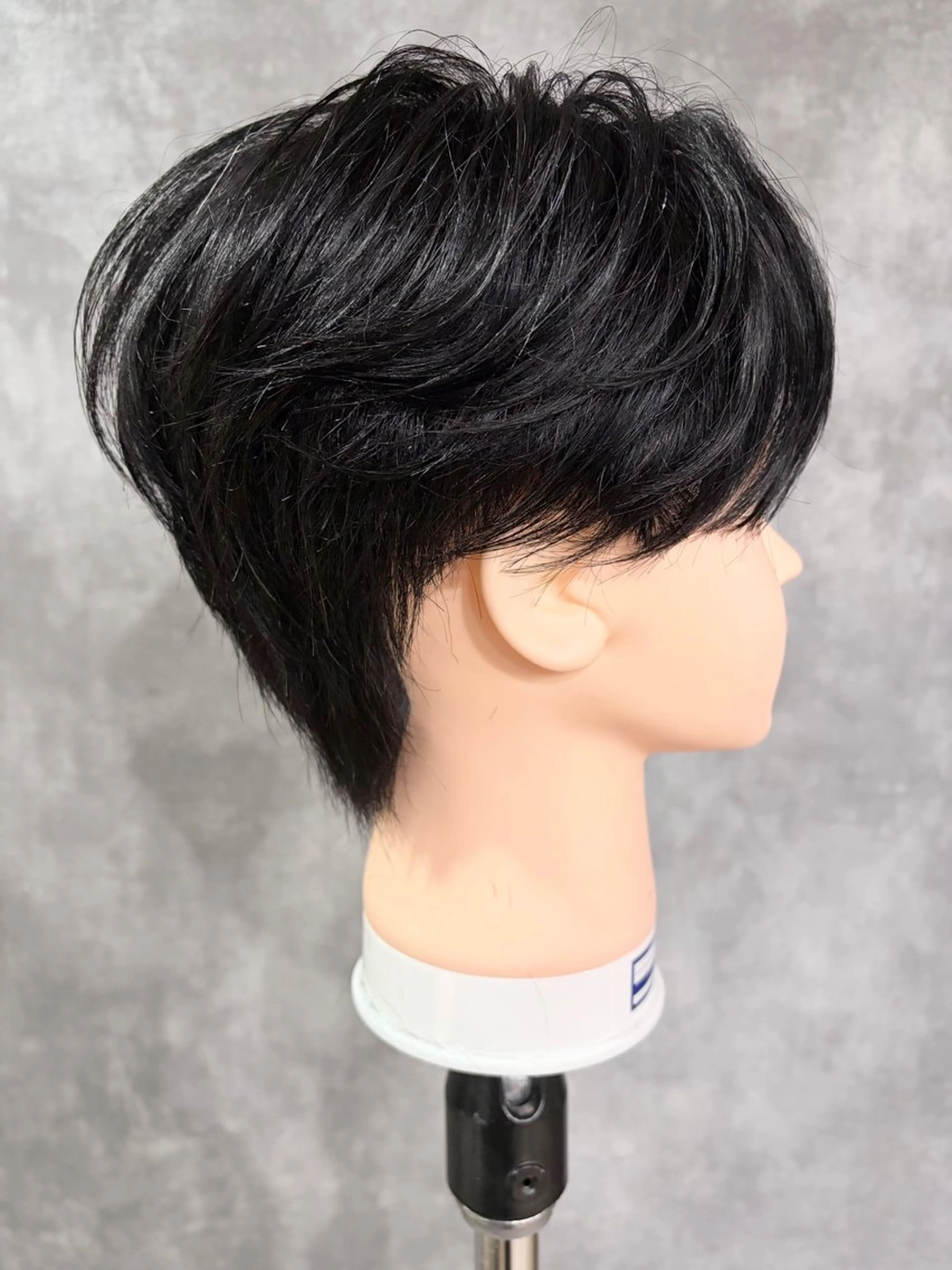 メンズ クロヤマ ノアミのヘアスタイル