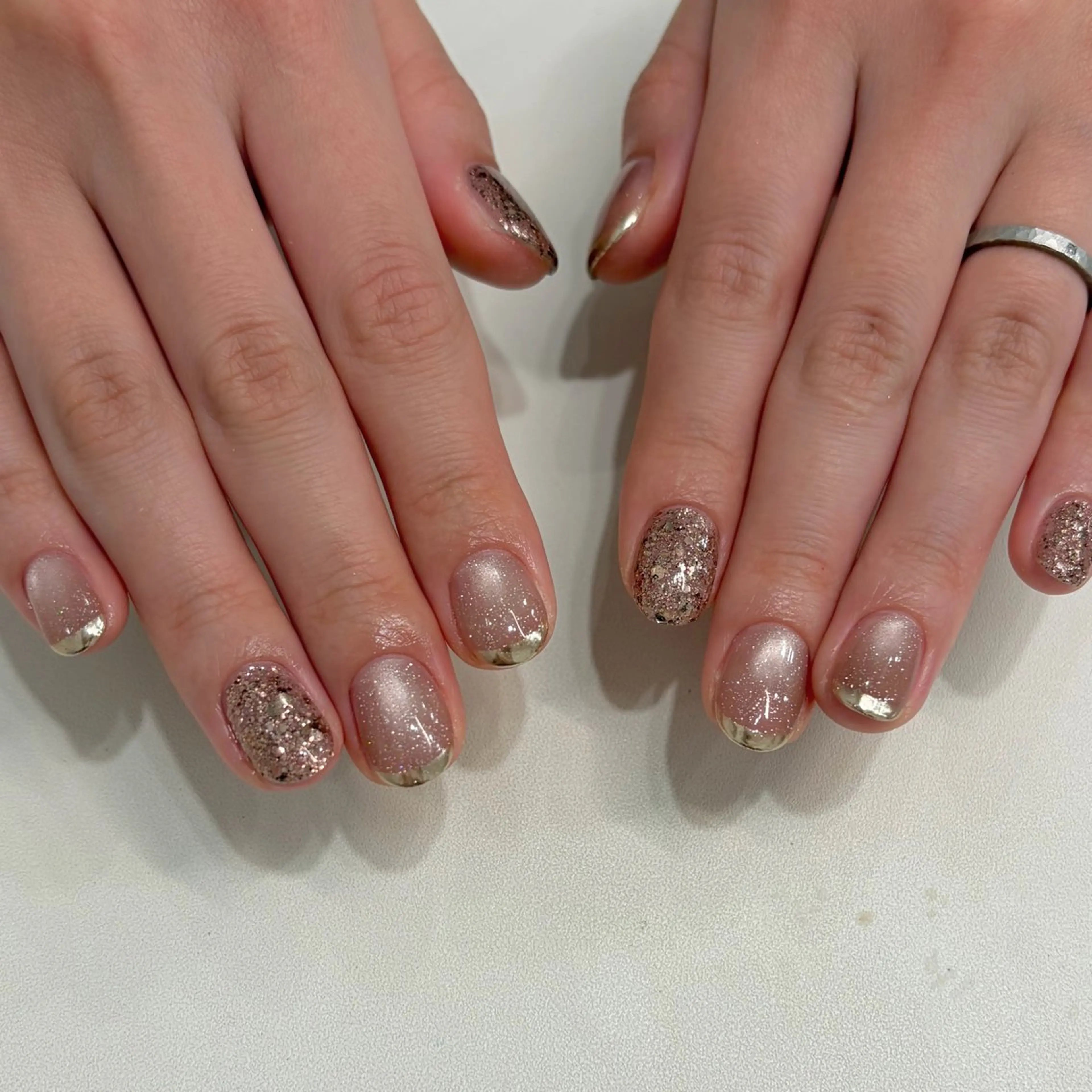 ネイル NAO🐰🎀 ちゅるん⌇パラジェルのネイルデザイン