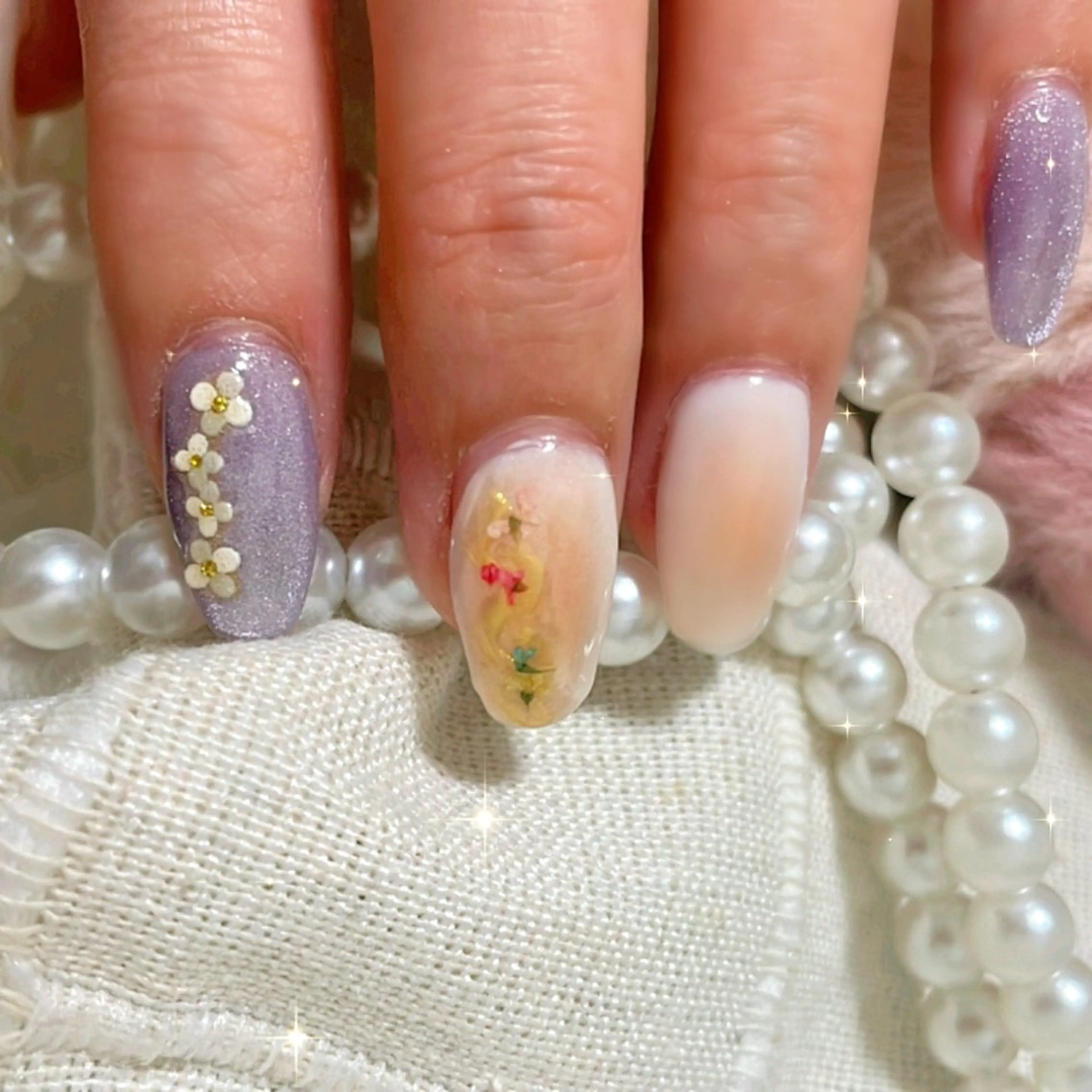 ネイル AYA Reginaのネイルデザイン