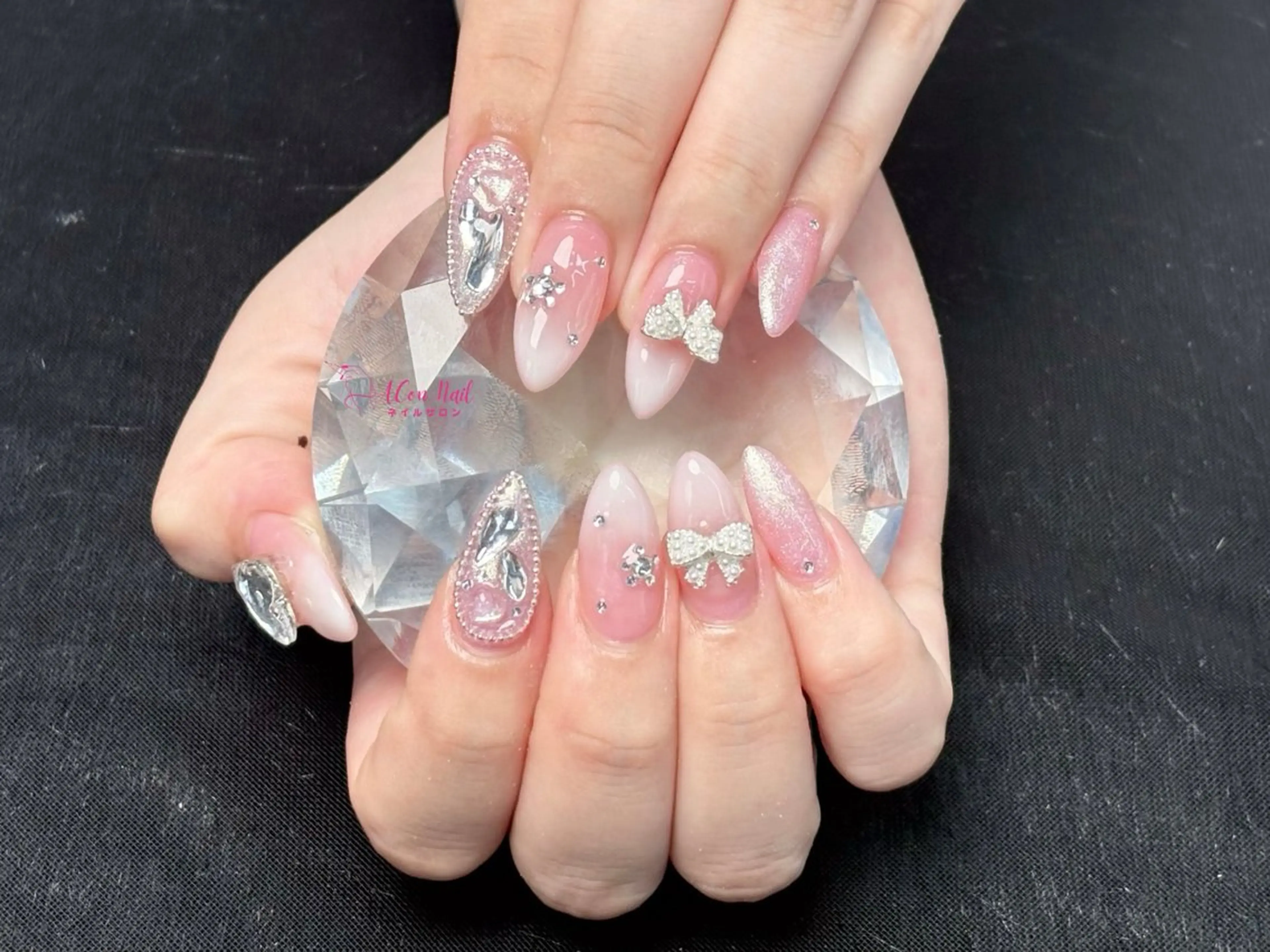 ネイル 桜ネイル 長さ出し フラワーネイル フレンチネイル ジェルネイル ハンドネイル ACon NailSalonのネイルデザイン